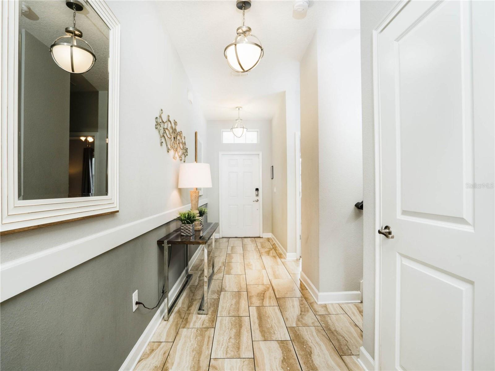 Image 12 of 67 For 4770 Kings Castle Circle