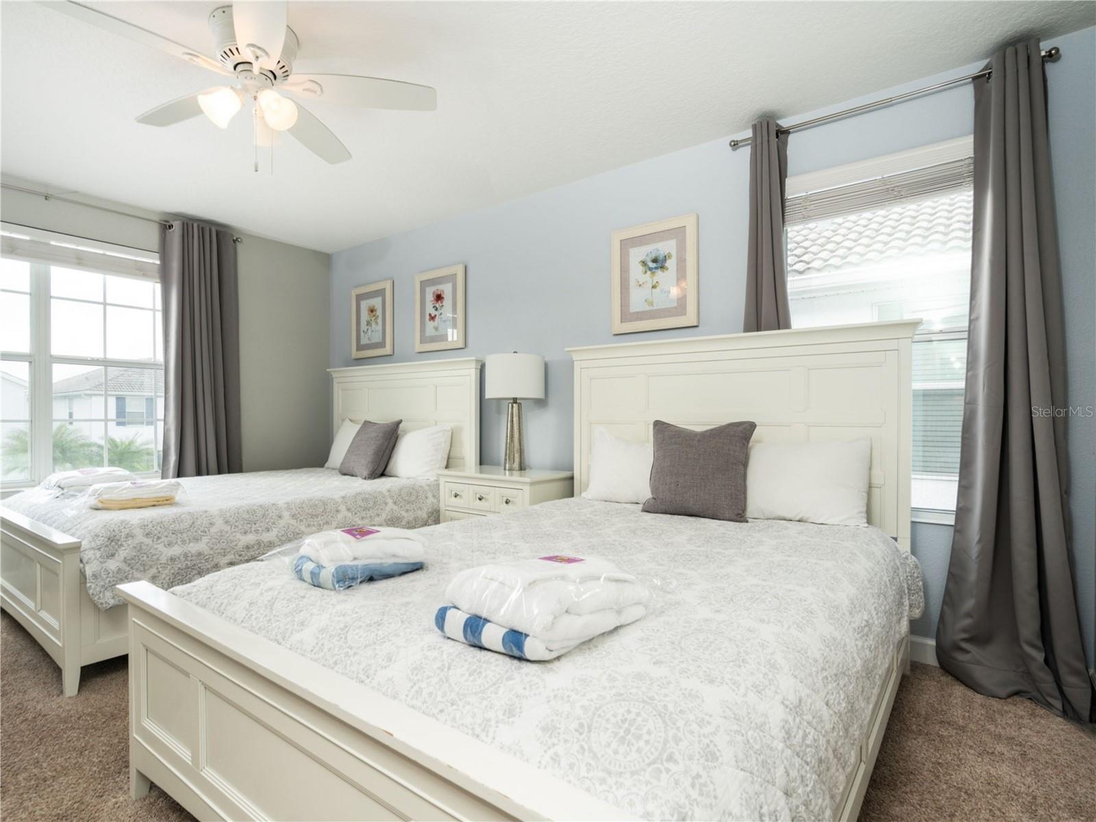 Image 39 of 67 For 4770 Kings Castle Circle