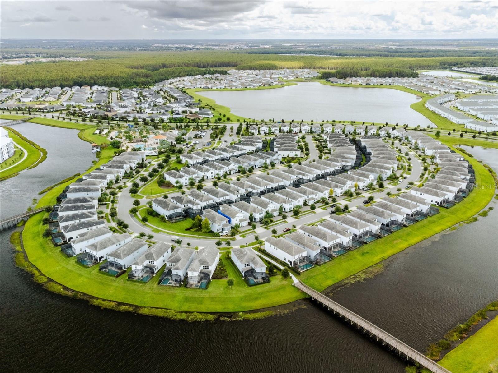 Image 4 of 67 For 4770 Kings Castle Circle