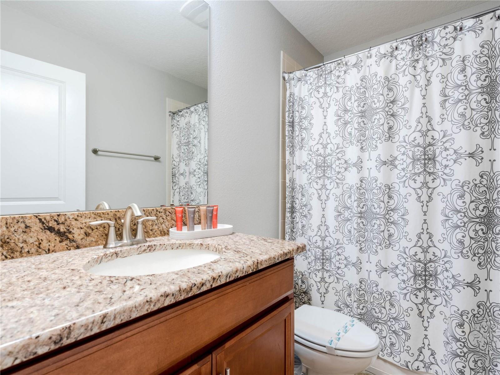 Image 43 of 67 For 4770 Kings Castle Circle