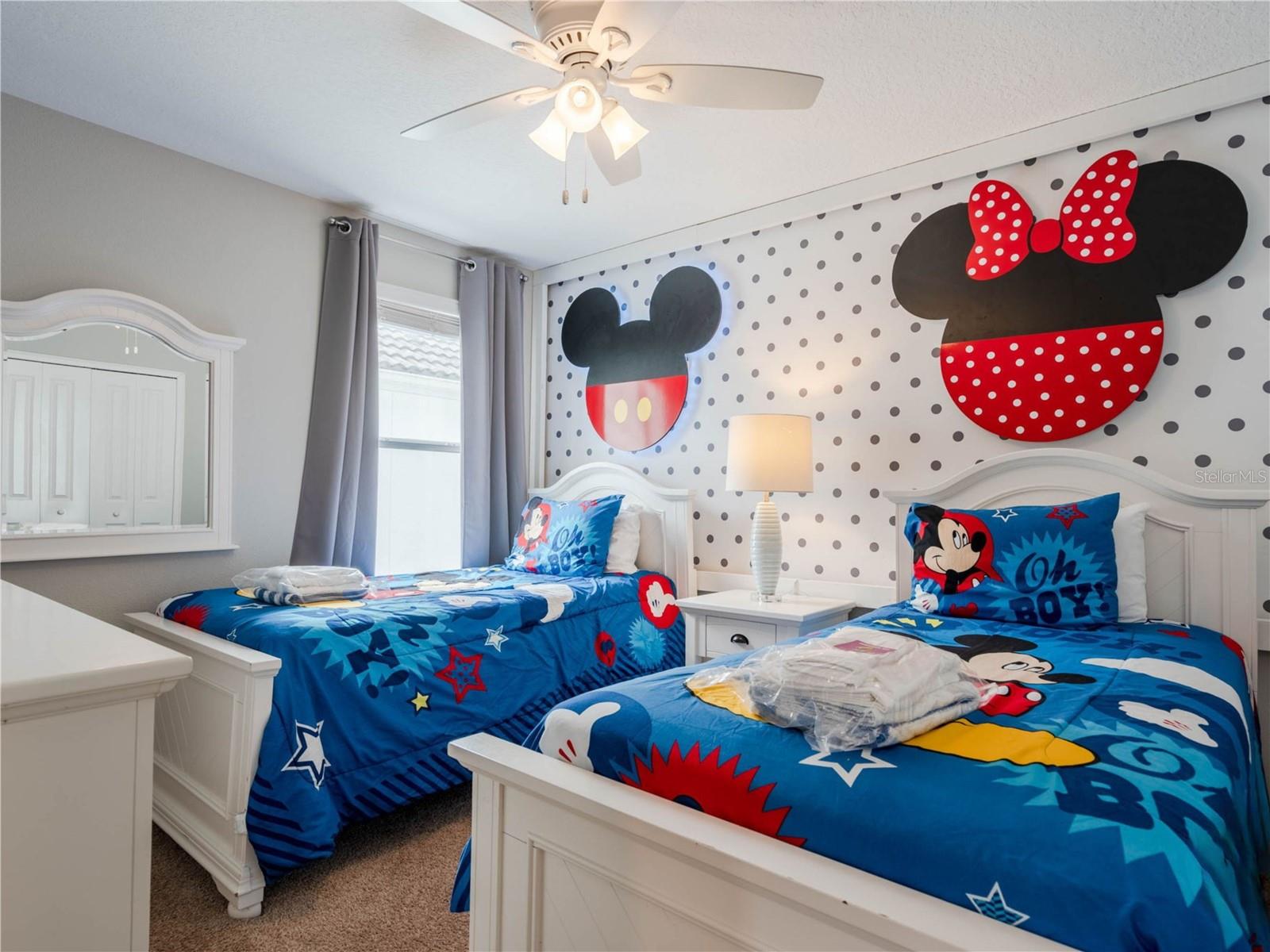 Image 45 of 67 For 4770 Kings Castle Circle