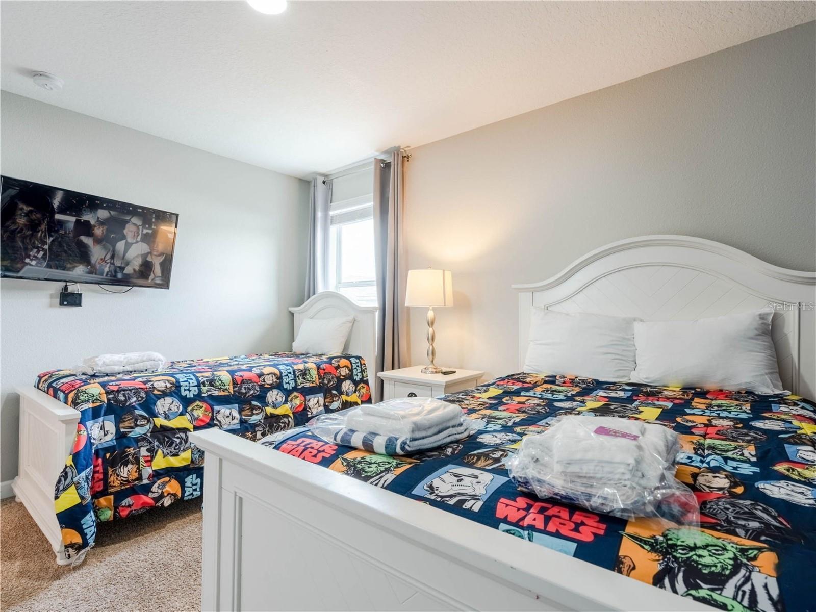 Image 47 of 67 For 4770 Kings Castle Circle