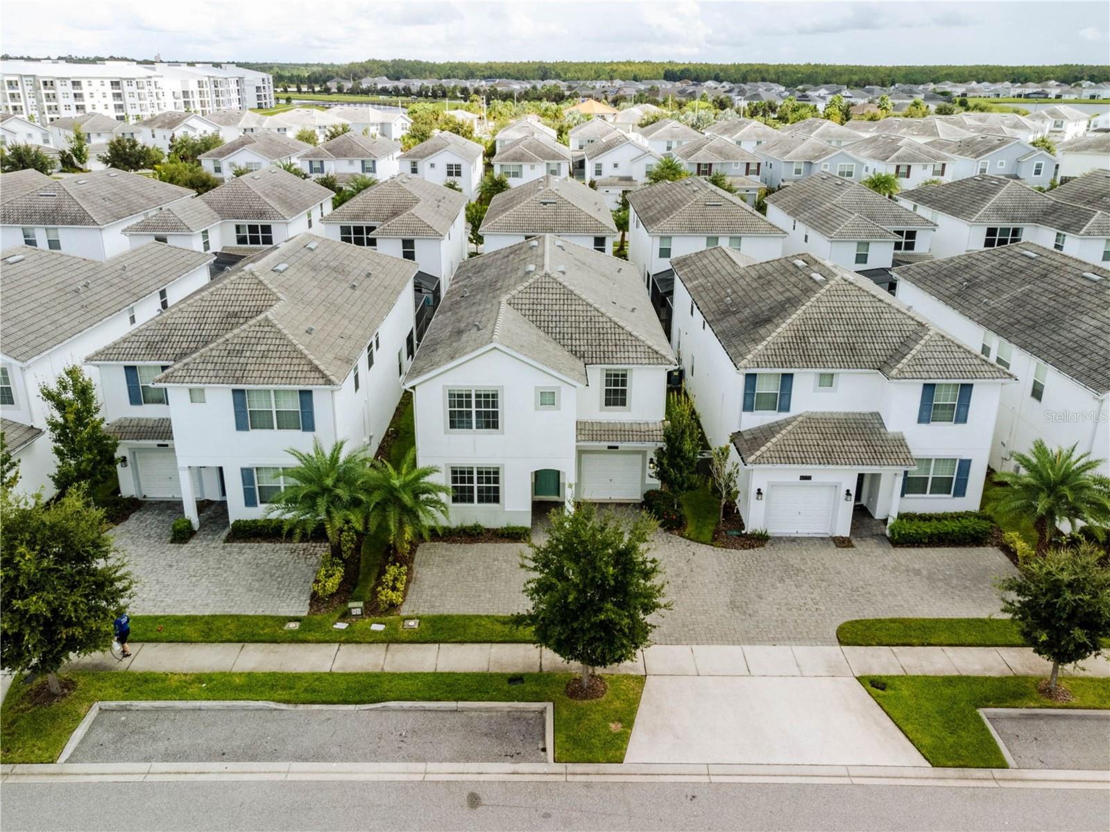 Image 48 of 67 For 4770 Kings Castle Circle