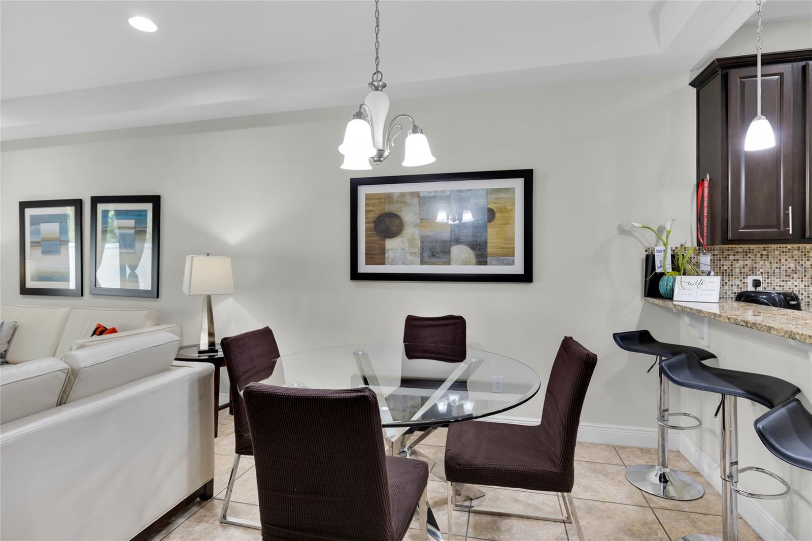 Image 12 of 41 For 8203 Roseville Boulevard