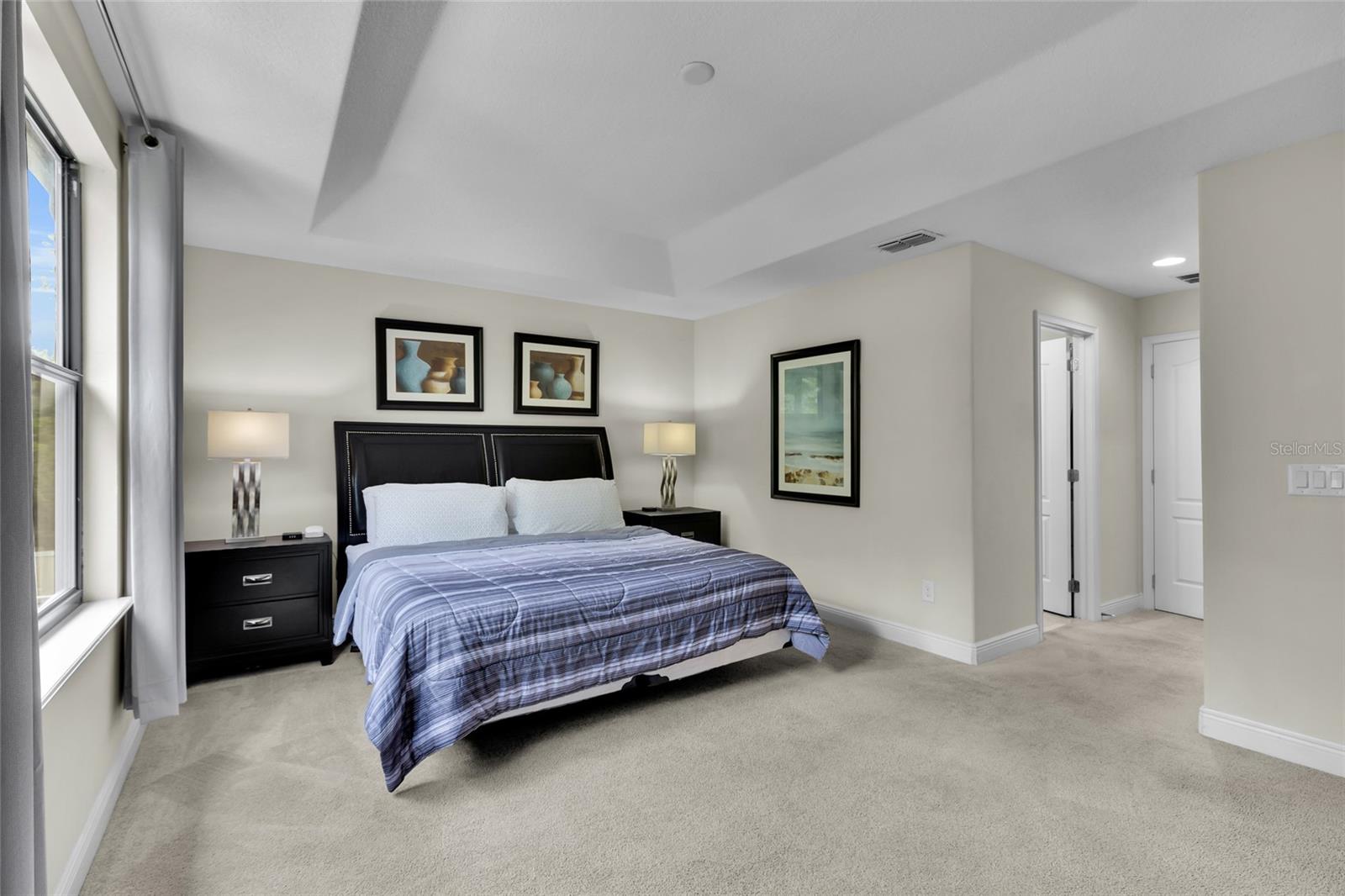 Image 22 of 41 For 8203 Roseville Boulevard