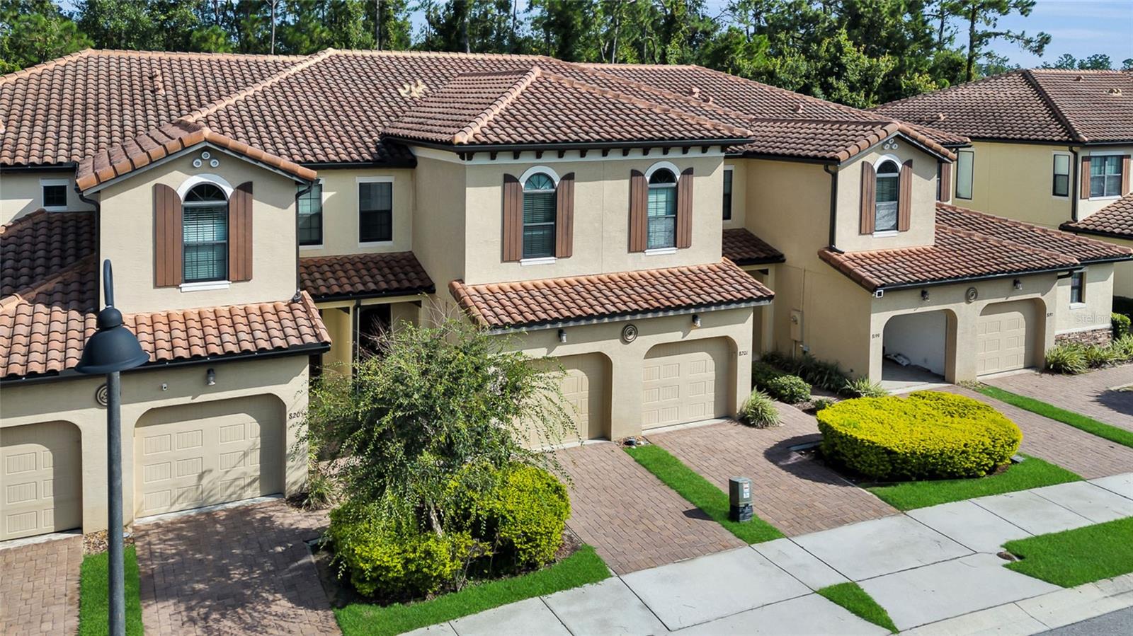 Image 28 of 41 For 8203 Roseville Boulevard