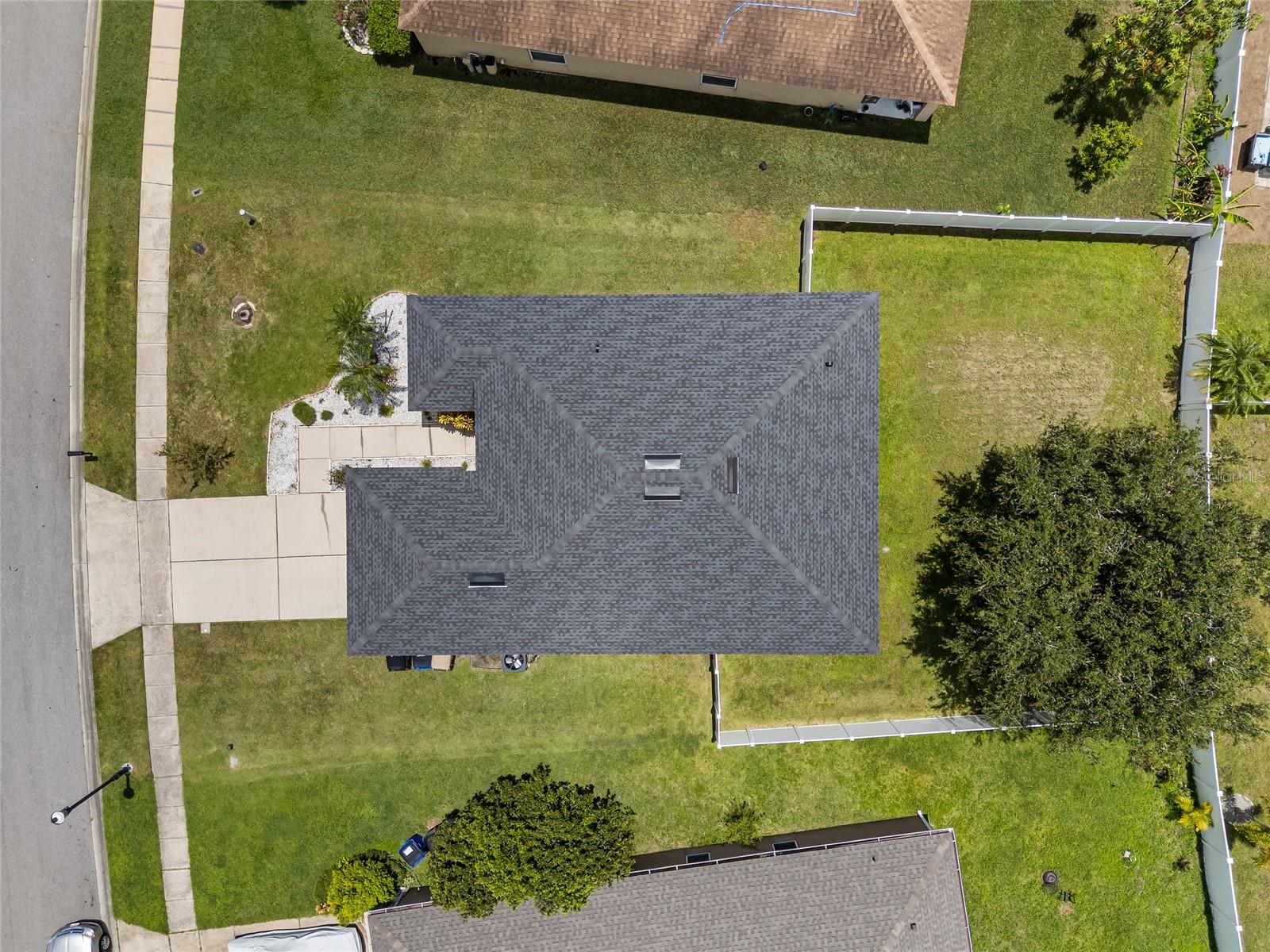 Image 34 of 42 For 3310 Pekin Street