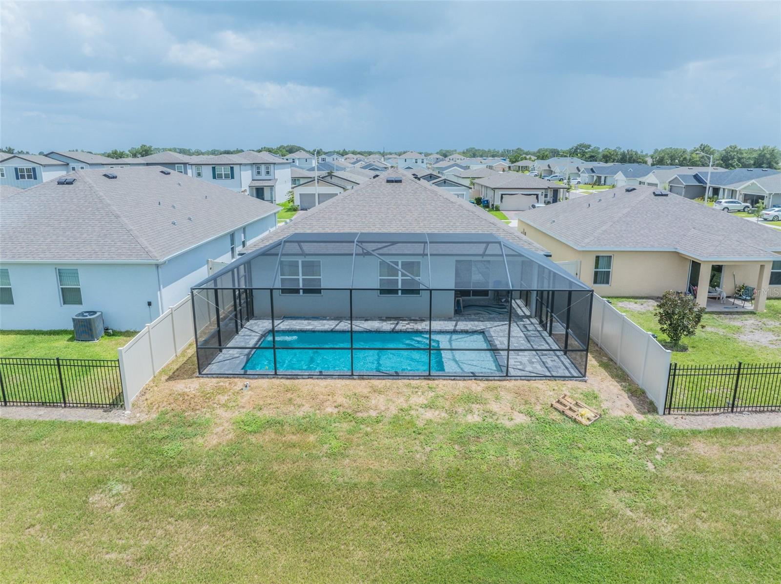 Image 3 of 52 For 5968 Catamaran Avenue