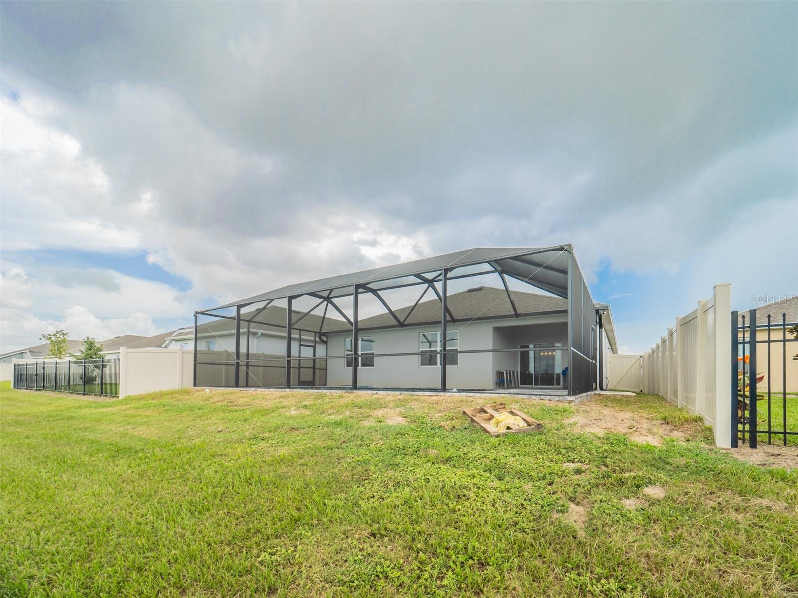 Image 40 of 52 For 5968 Catamaran Avenue