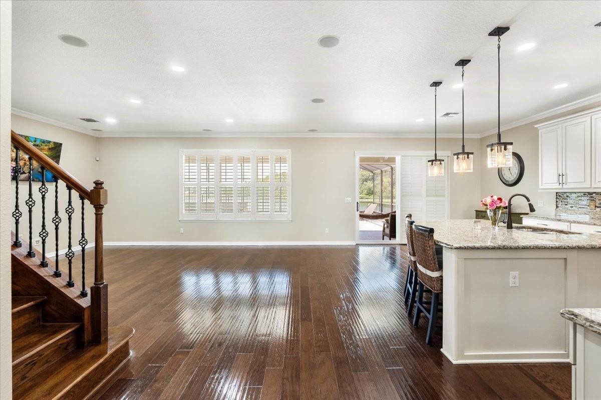 Image 11 of 64 For 3680 Mt Vernon Way