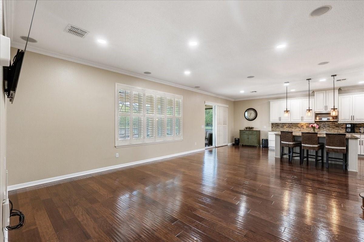 Image 20 of 64 For 3680 Mt Vernon Way