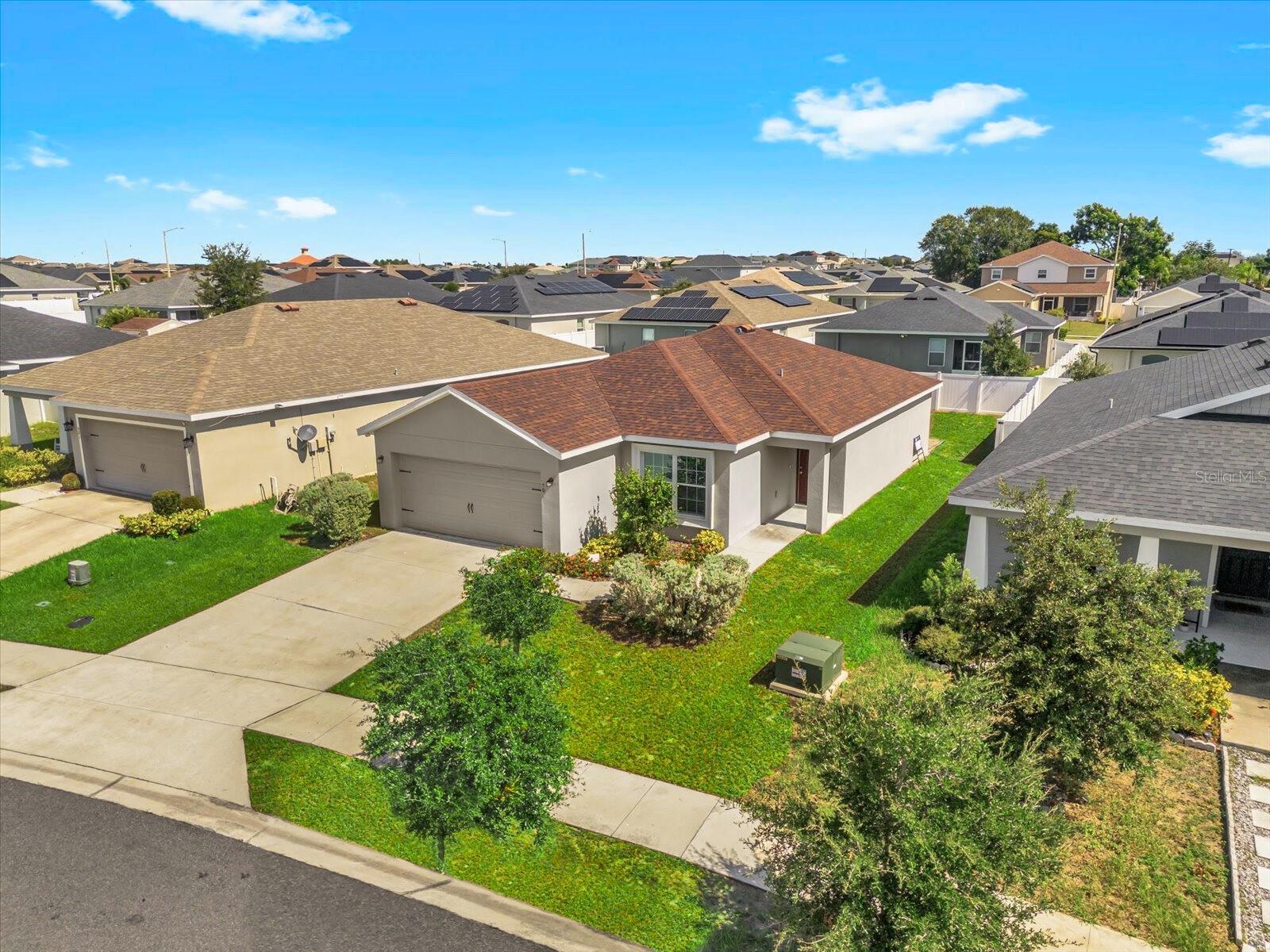 Image 3 of 28 For 505 Pentas Lane