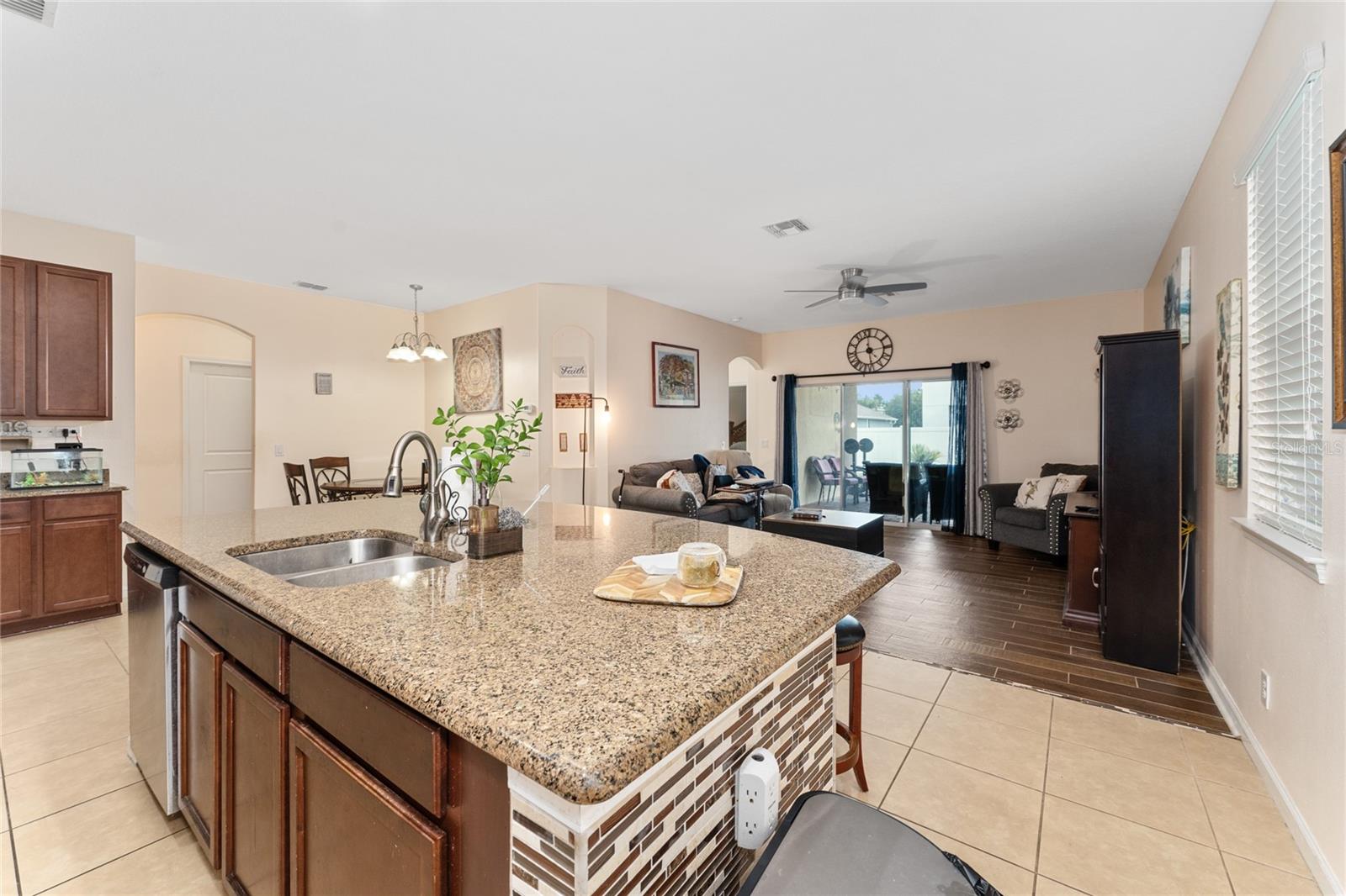 Image 5 of 25 For 1705 Leatherback Lane