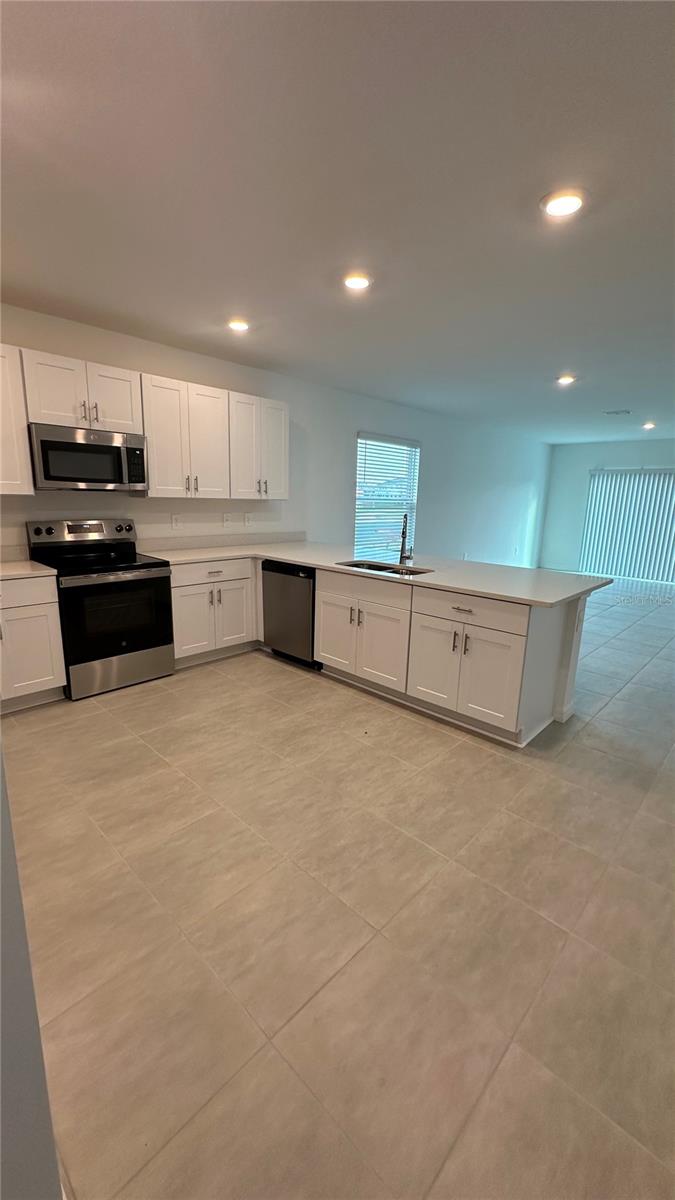 Image 4 of 14 For 5684 Le Marin Way