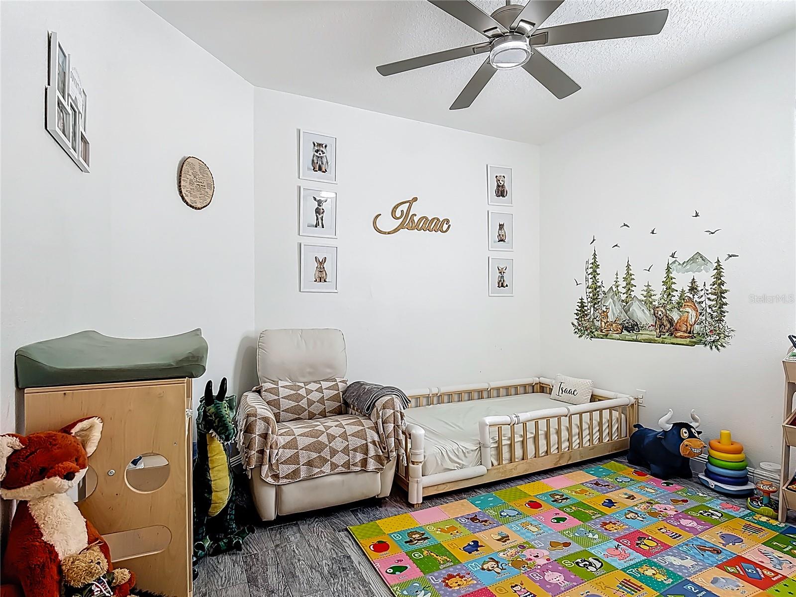 Image 32 of 45 For 911 La Terraza Lane