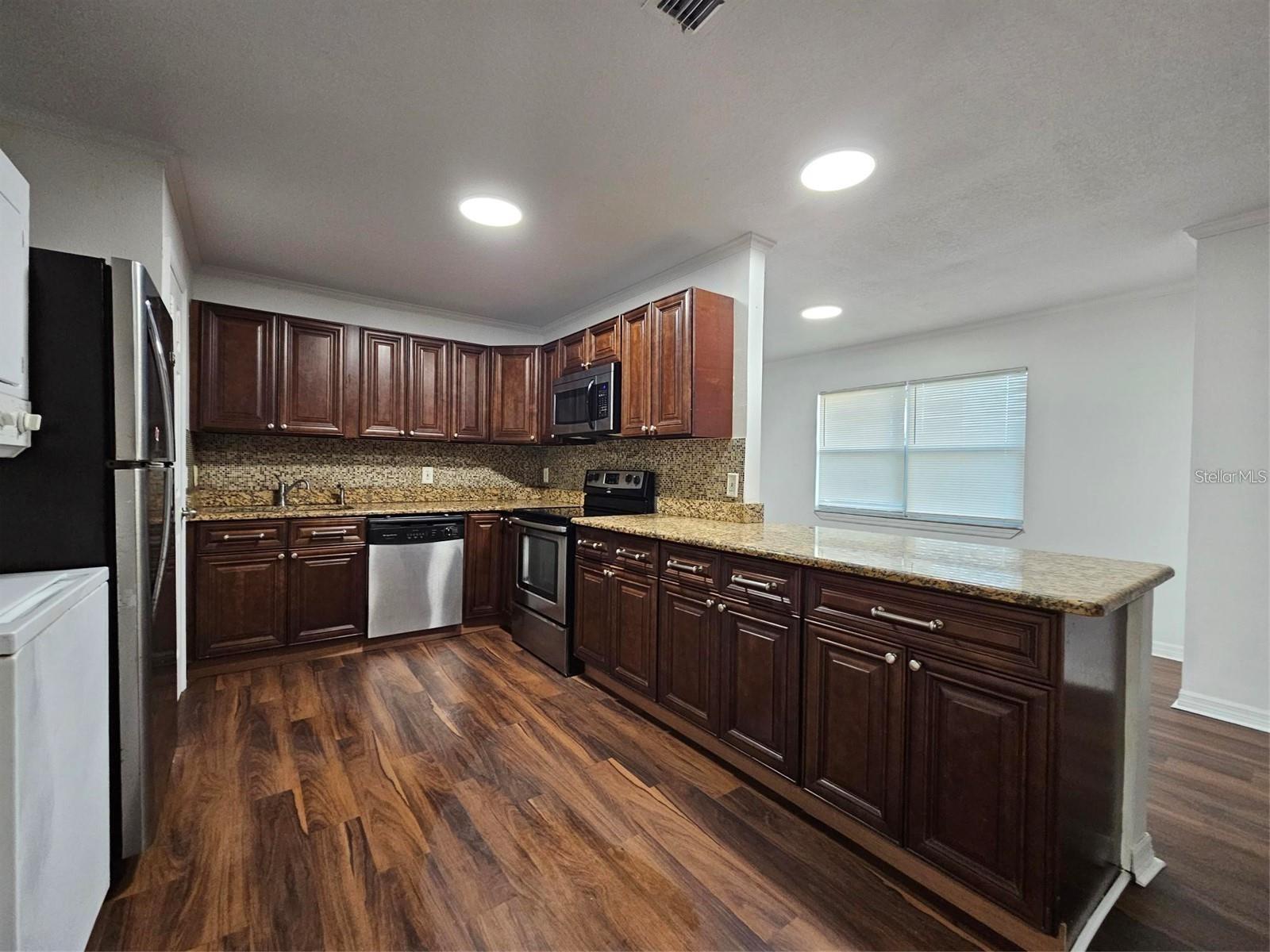 Image 2 of 4 For 2408 Barley Club Court 7