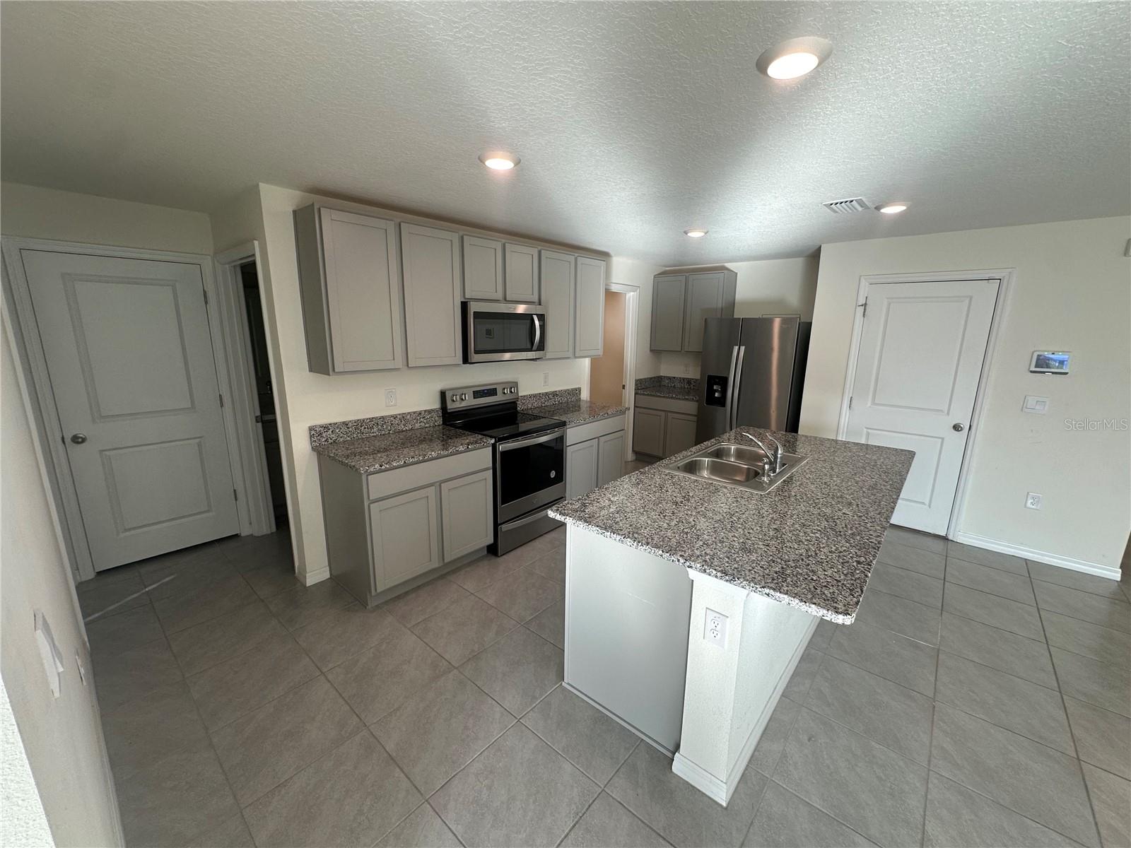 Image 10 of 68 For 16626 Mosaic Oar Drive