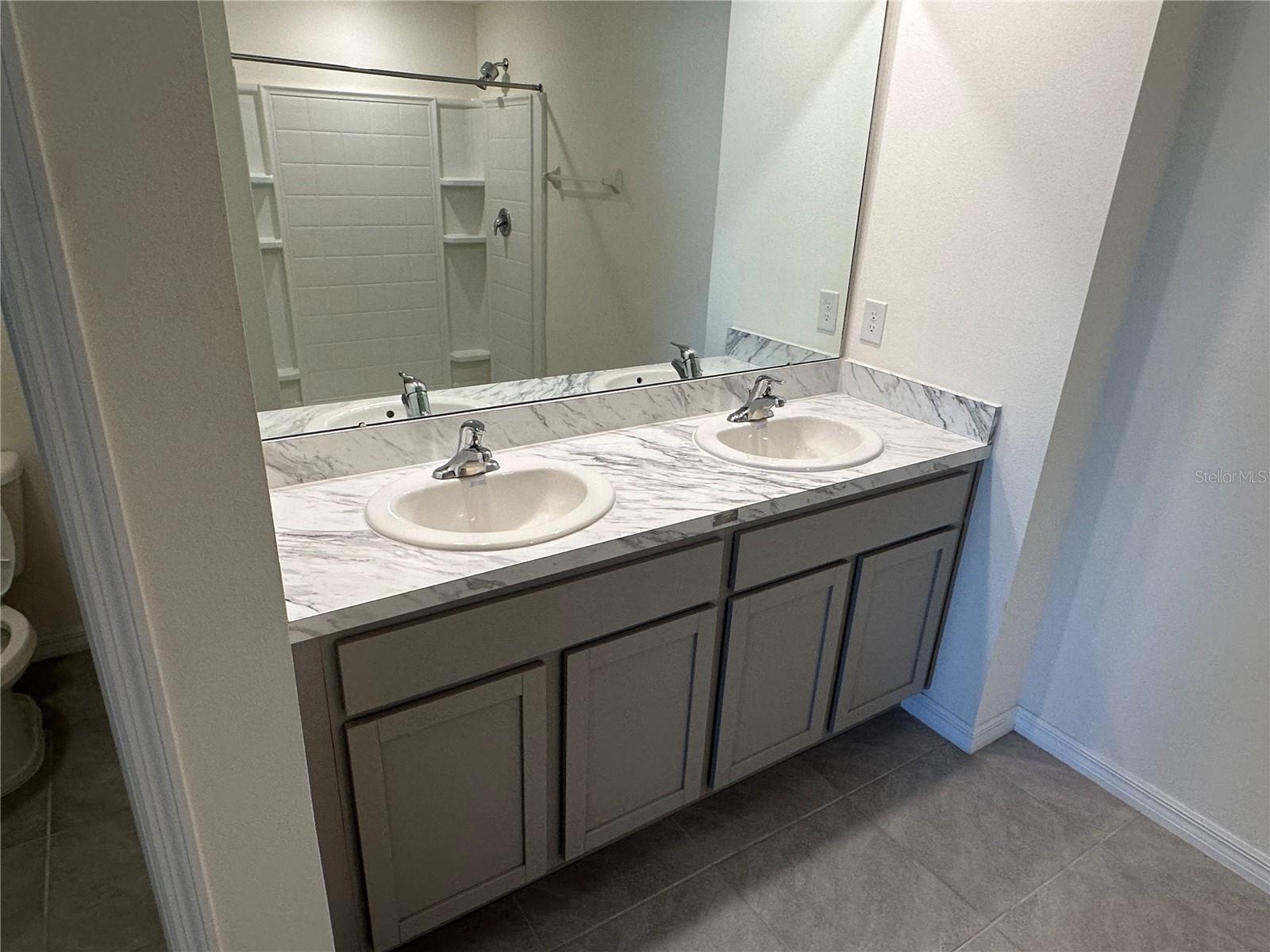 Image 35 of 68 For 16626 Mosaic Oar Drive