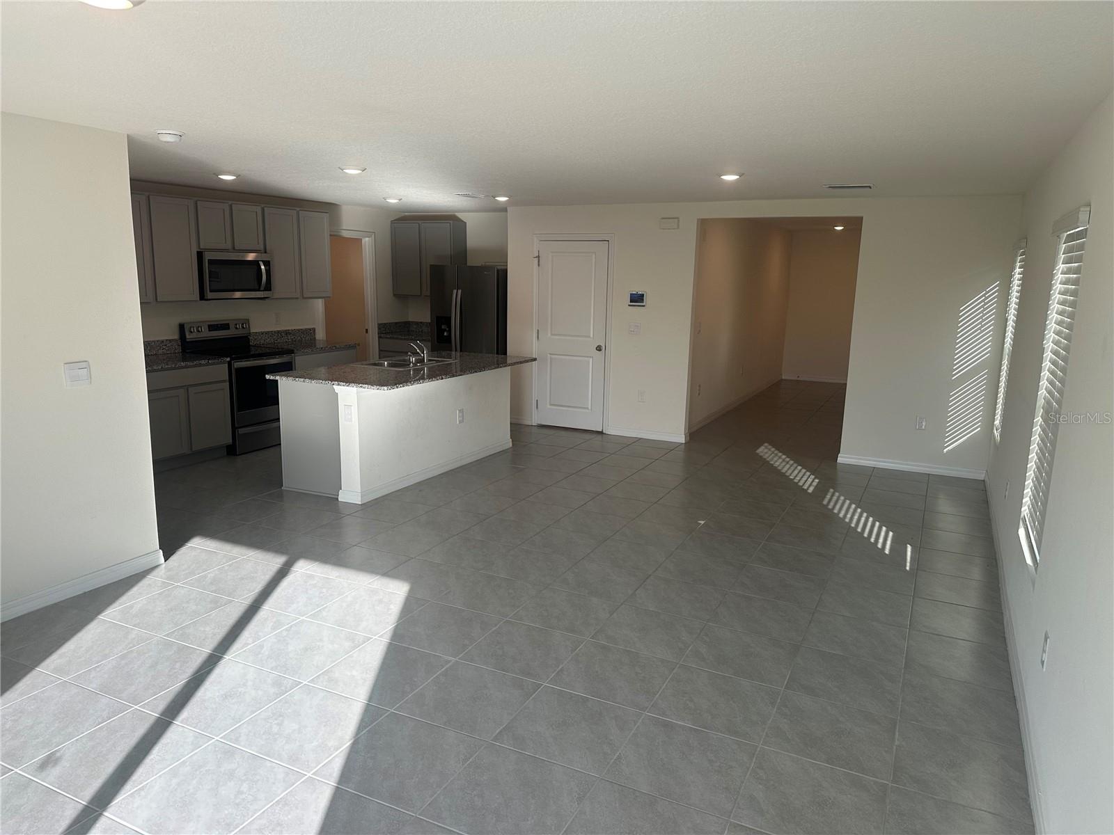 Image 7 of 68 For 16626 Mosaic Oar Drive