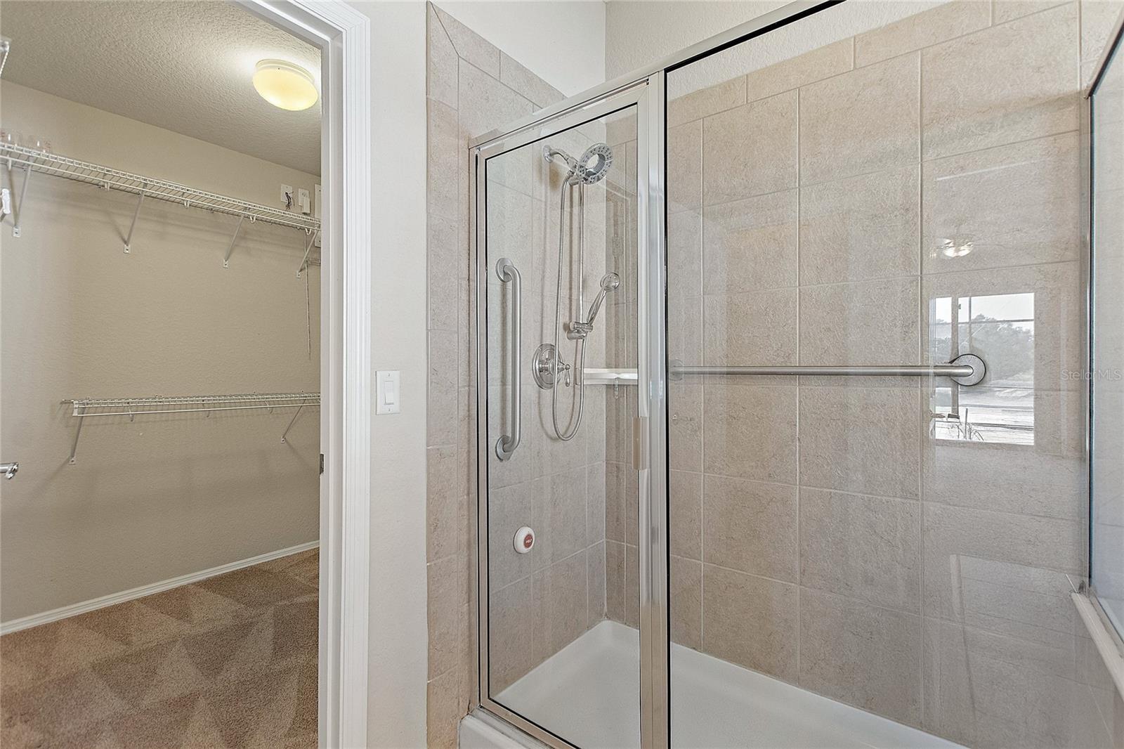 Image 18 of 60 For 136 Del Sol Avenue