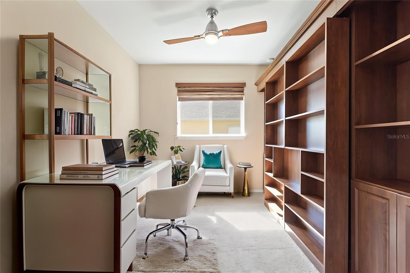 Image 25 of 60 For 136 Del Sol Avenue