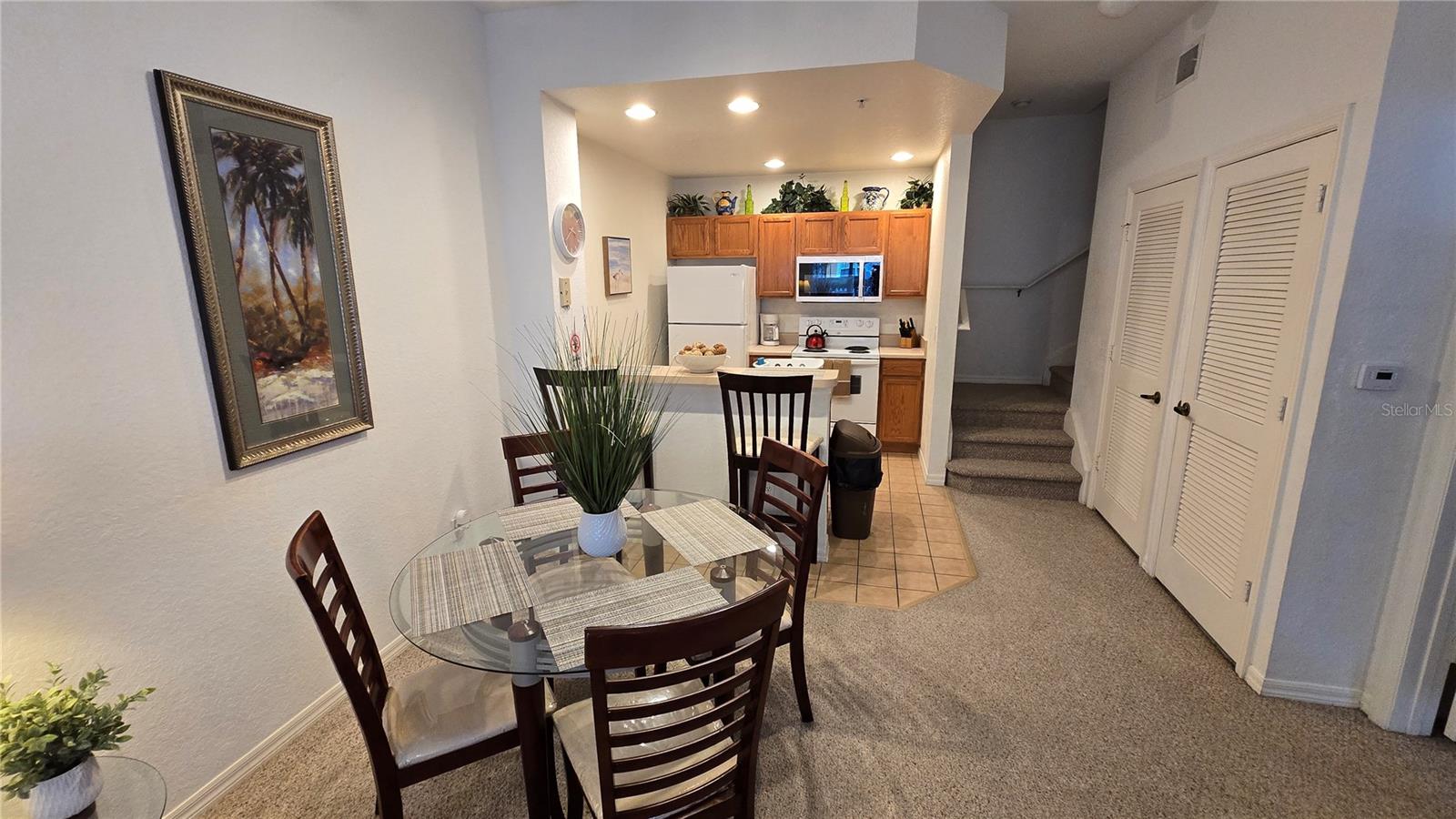 Image 3 of 14 For 4600 Yellowgold Road W 106