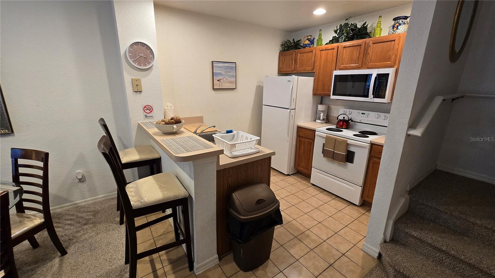 Image 4 of 14 For 4600 Yellowgold Road W 106