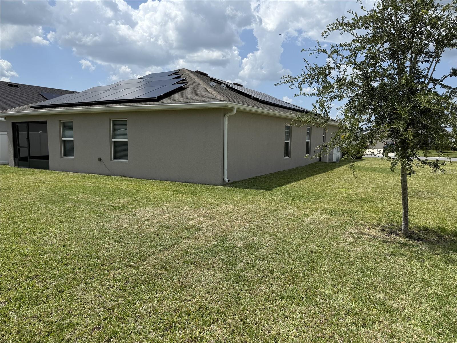 Image 15 of 15 For 937 Montgomery Lane