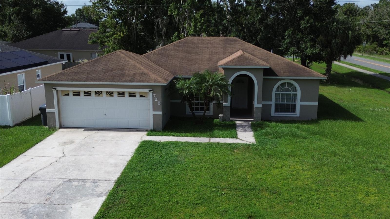 Image 21 of 22 For 723 Bobolink Court