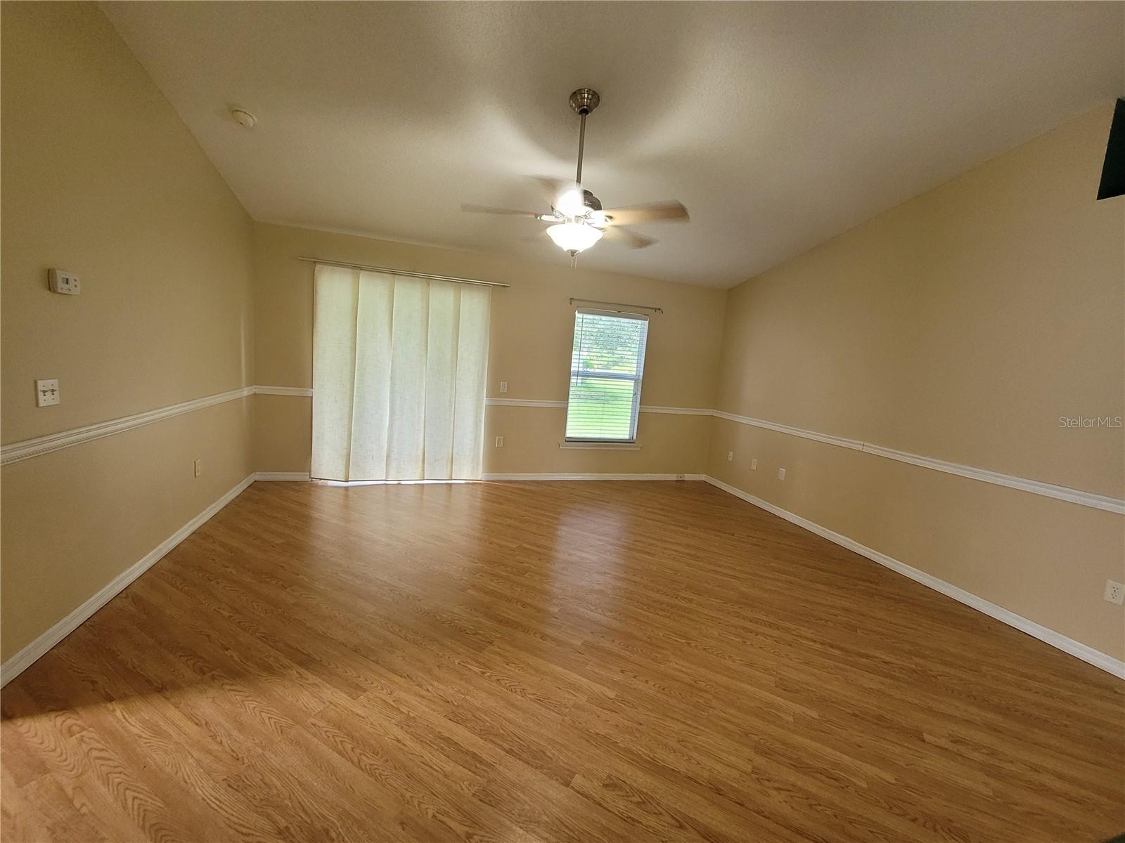 Image 6 of 22 For 723 Bobolink Court