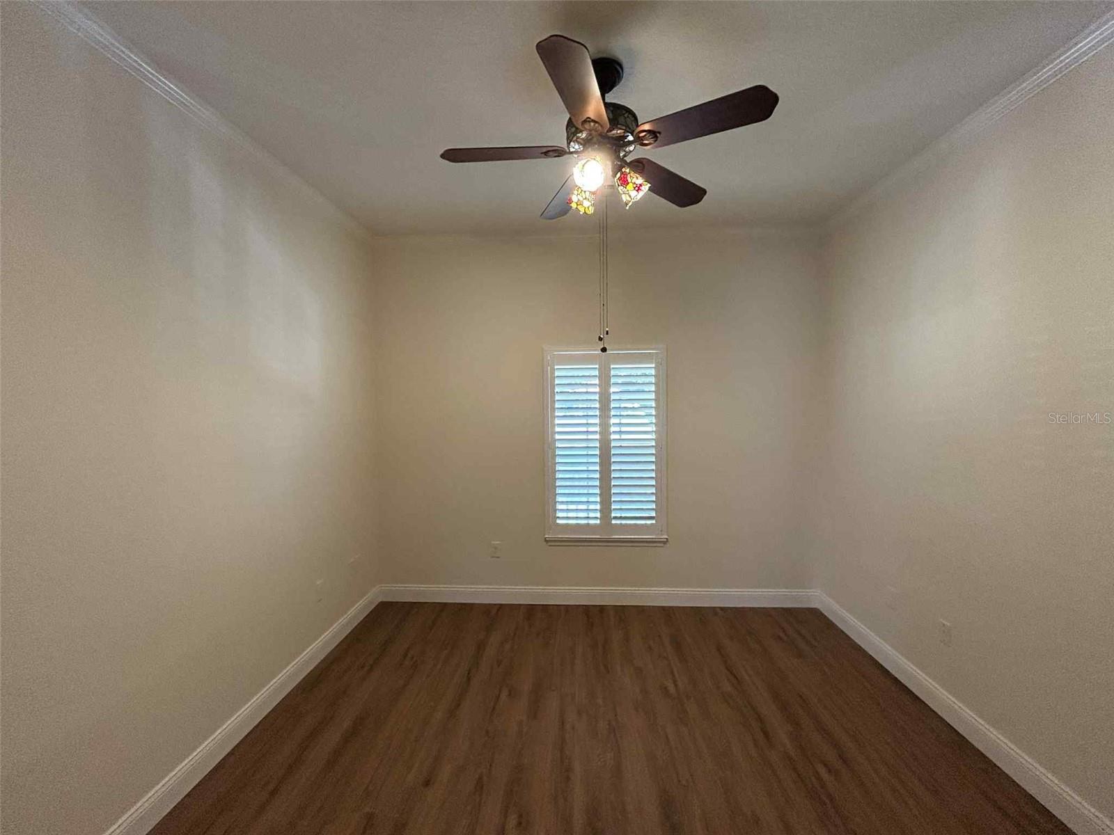 Image 21 of 40 For 1902 Englewood Court
