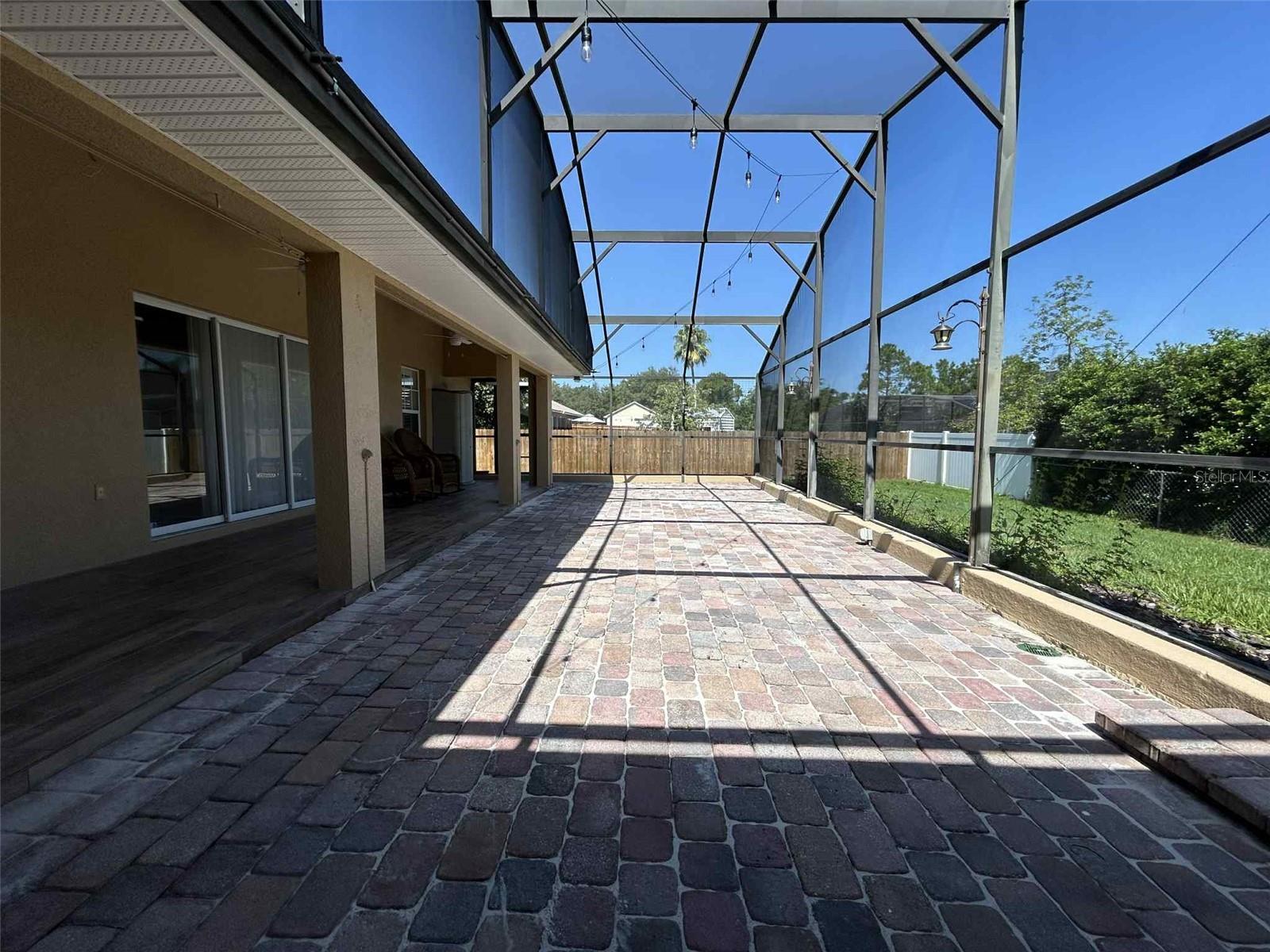 Image 29 of 40 For 1902 Englewood Court