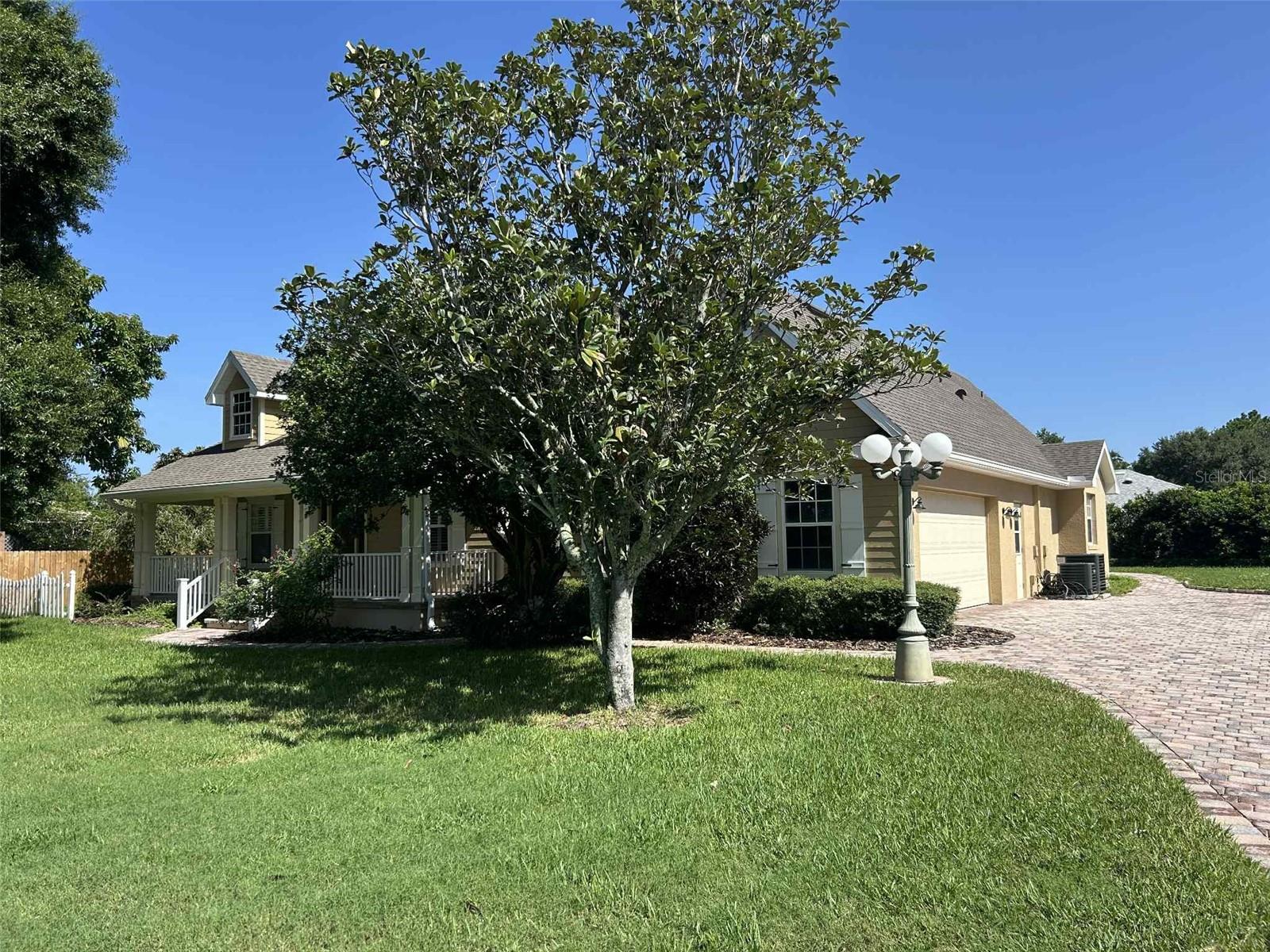 Image 4 of 40 For 1902 Englewood Court