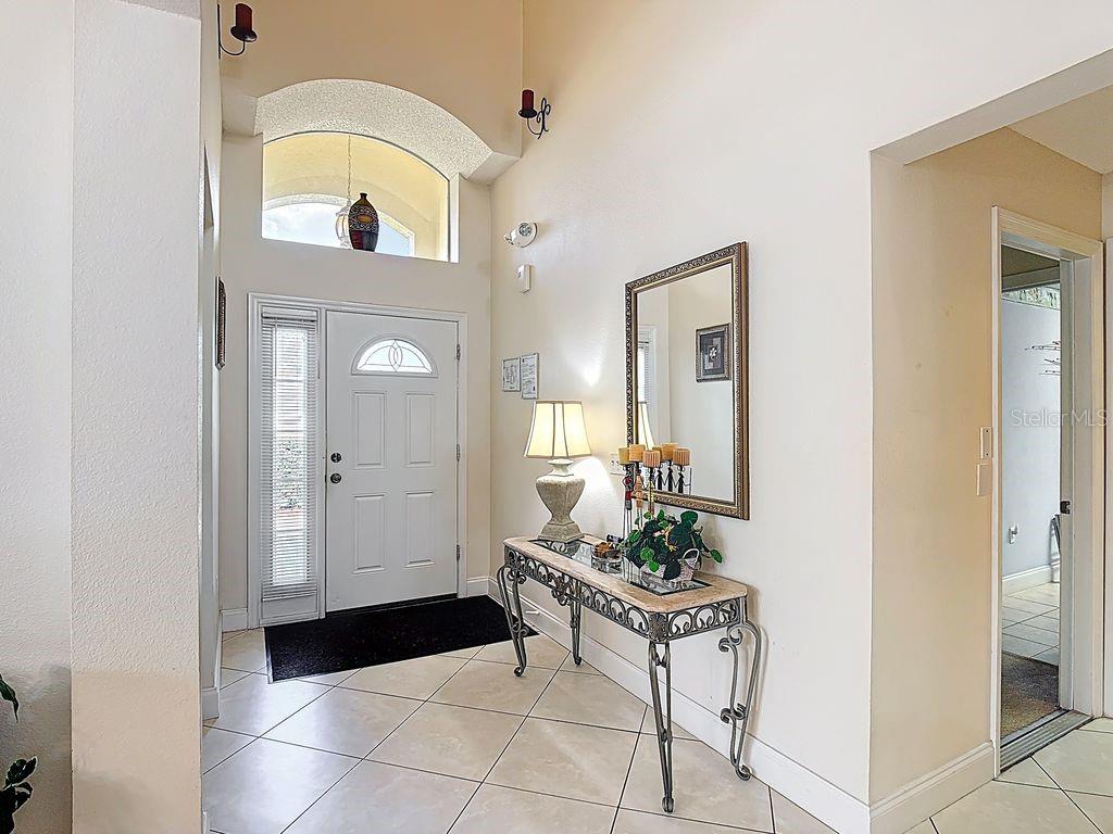 Image 4 of 53 For 955 Lake Berkley Drive