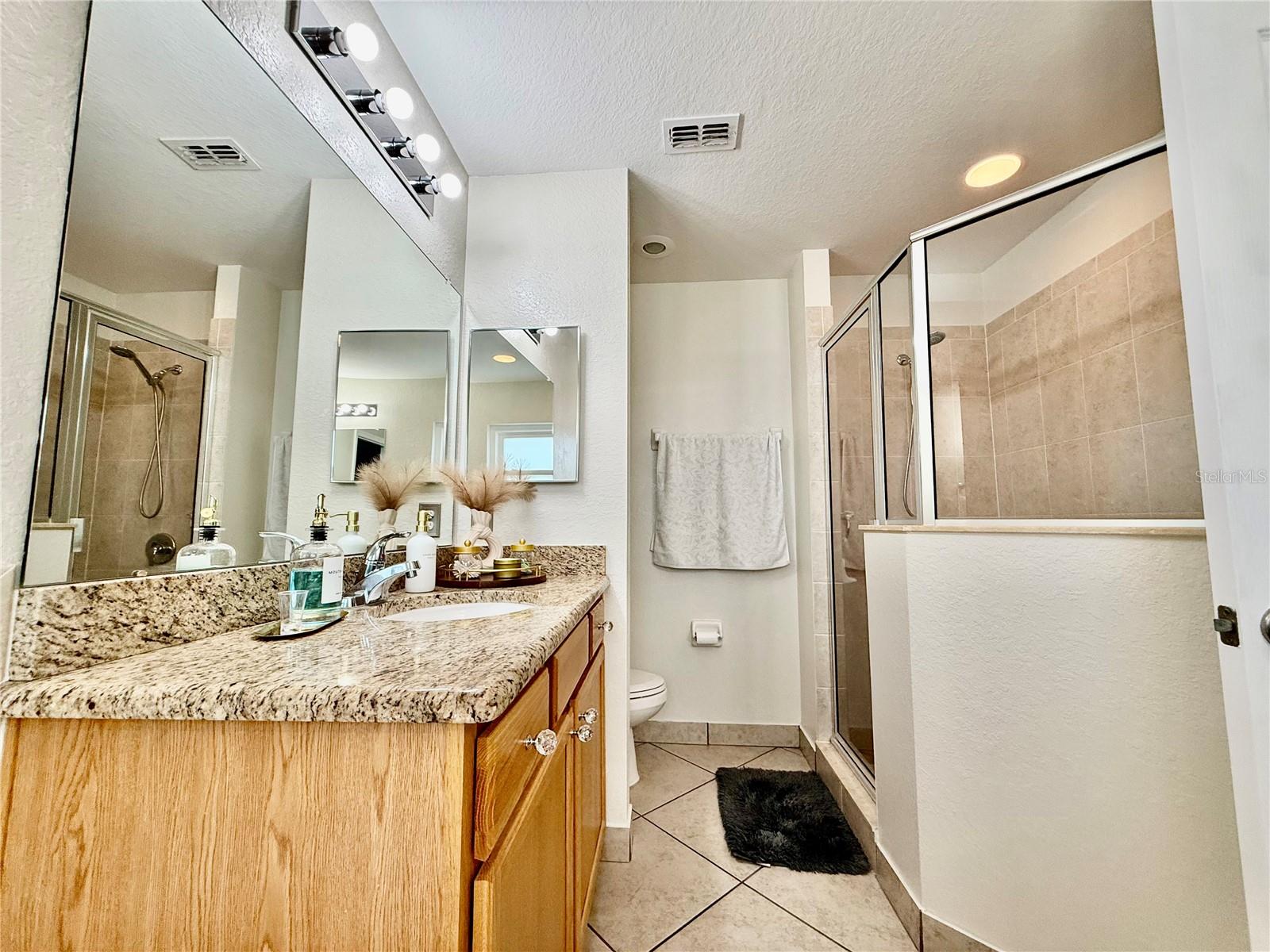 Image 20 of 29 For 6937 Minaxi Drive