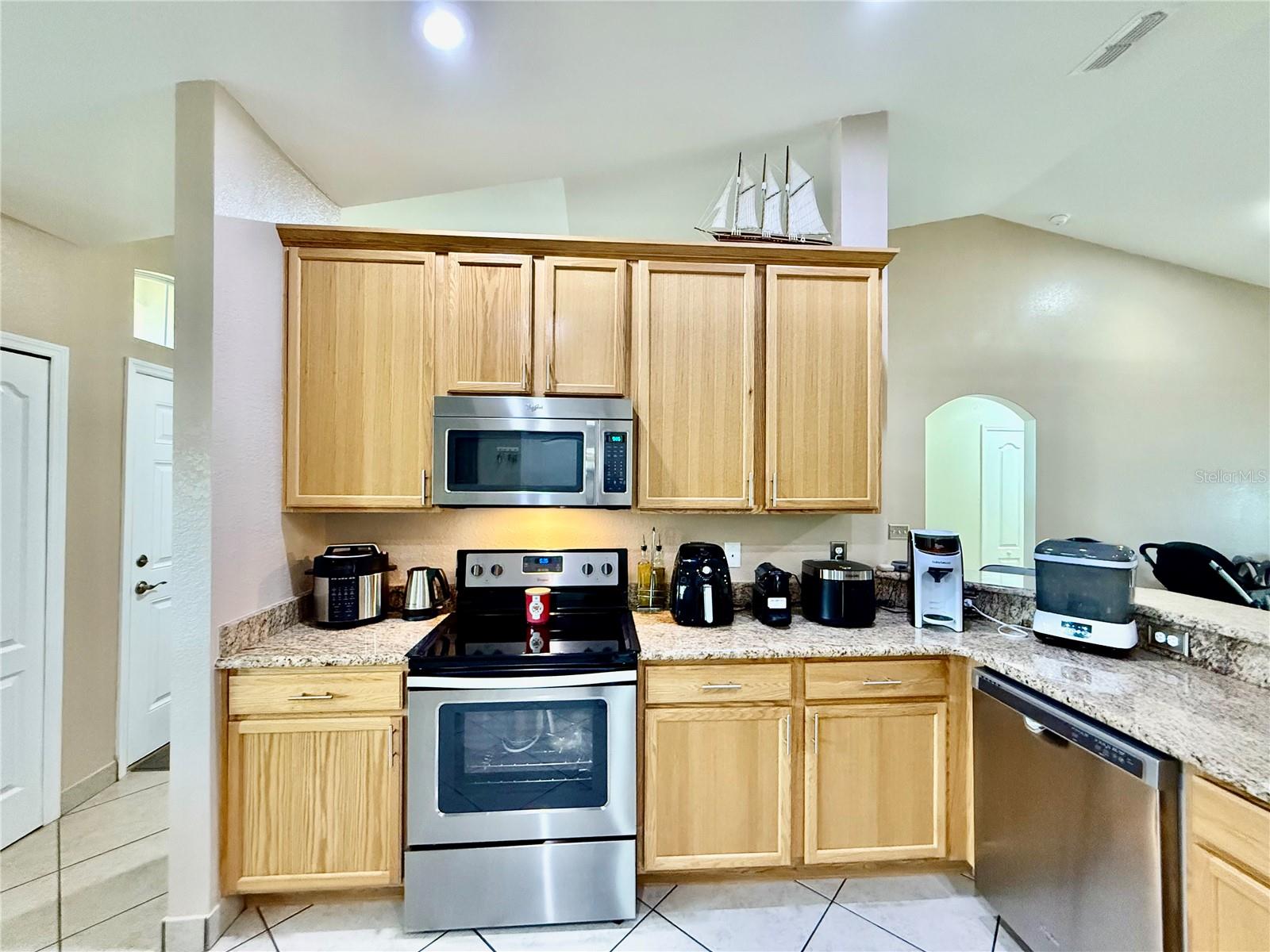 Image 5 of 29 For 6937 Minaxi Drive