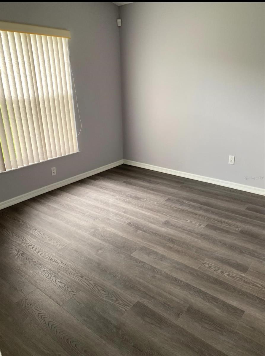 Image 7 of 11 For 1548 Tiverton Boulevard