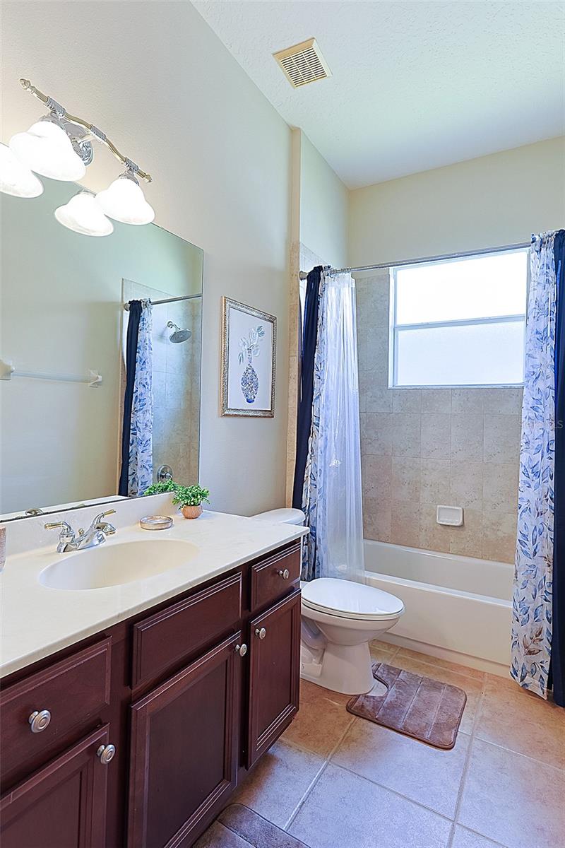 Image 31 of 47 For 551 Newhall Lane