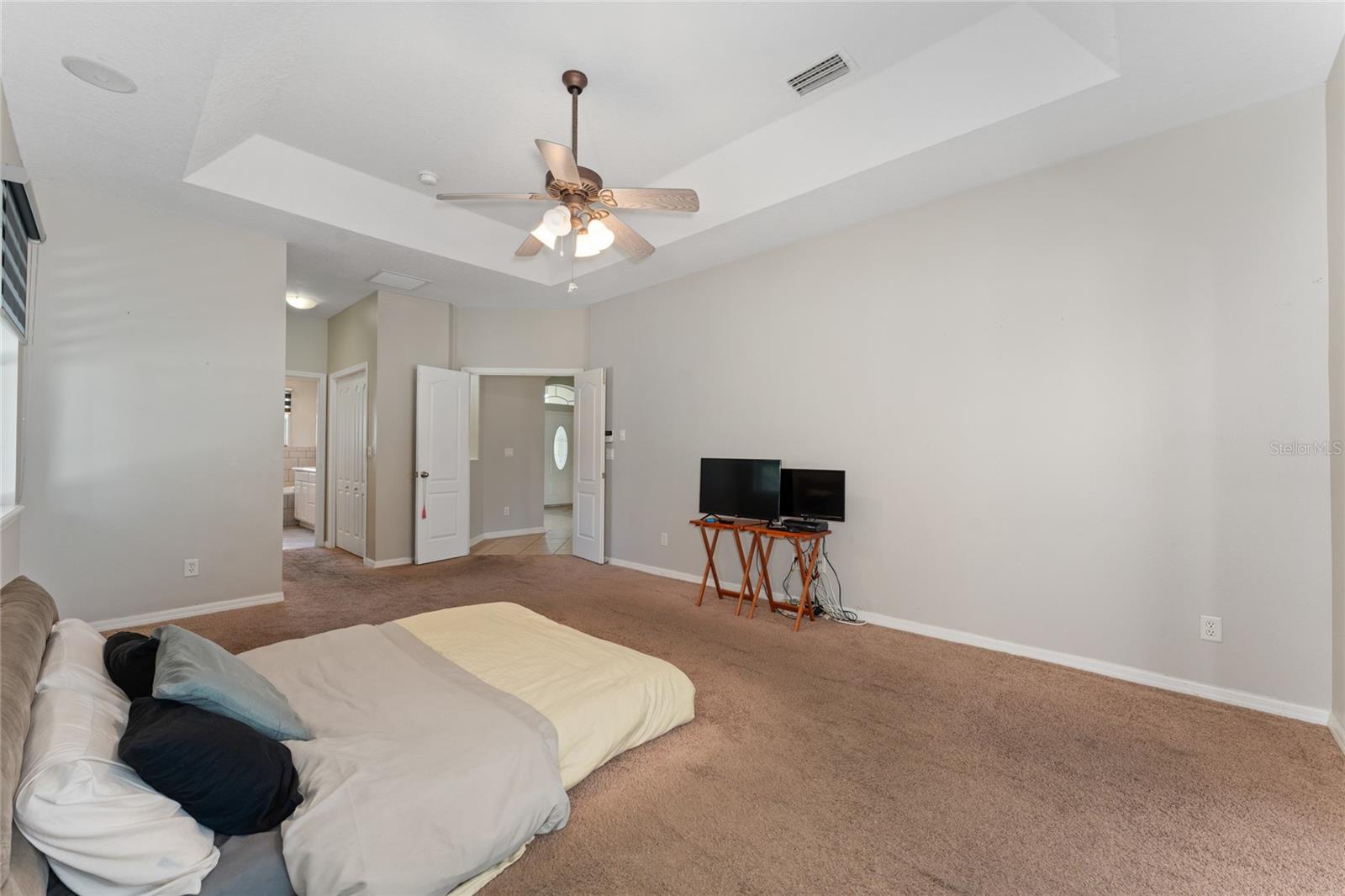 Image 18 of 51 For 10932 Williams Avenue