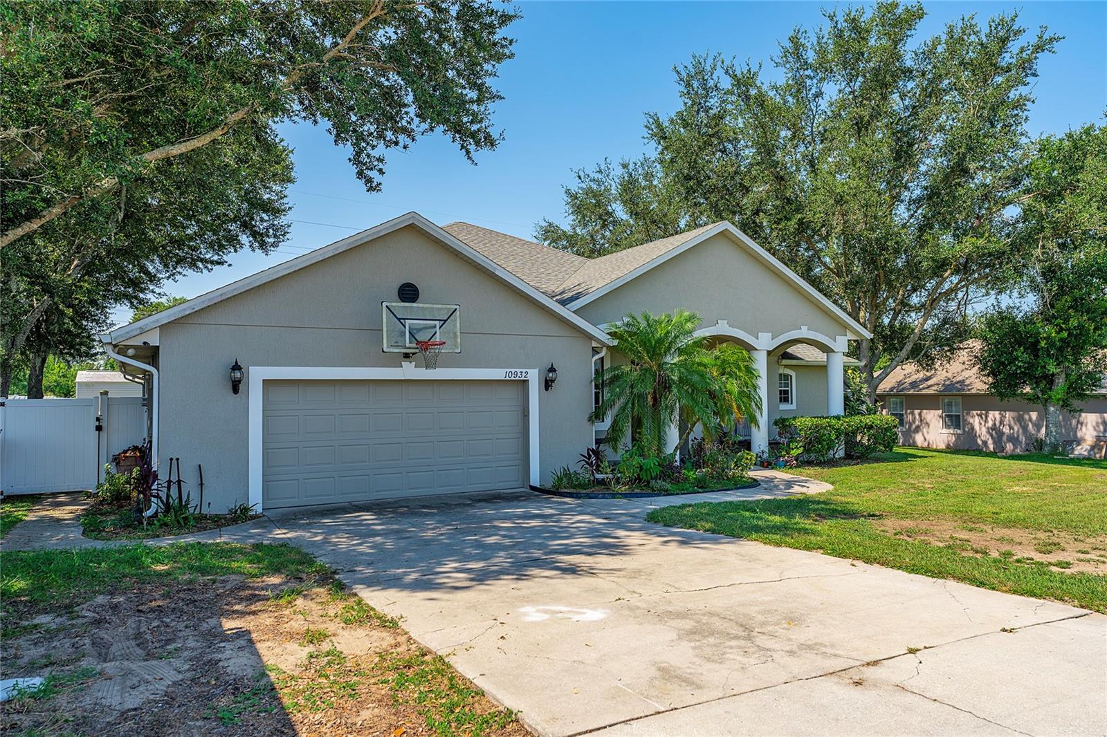 Image 3 of 51 For 10932 Williams Avenue