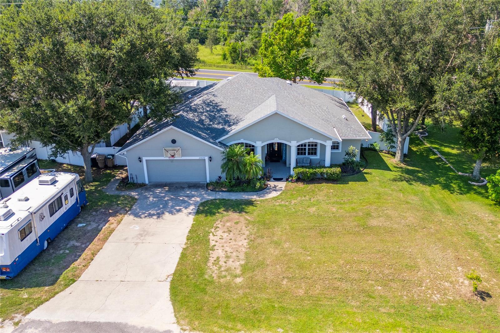 Image 4 of 51 For 10932 Williams Avenue