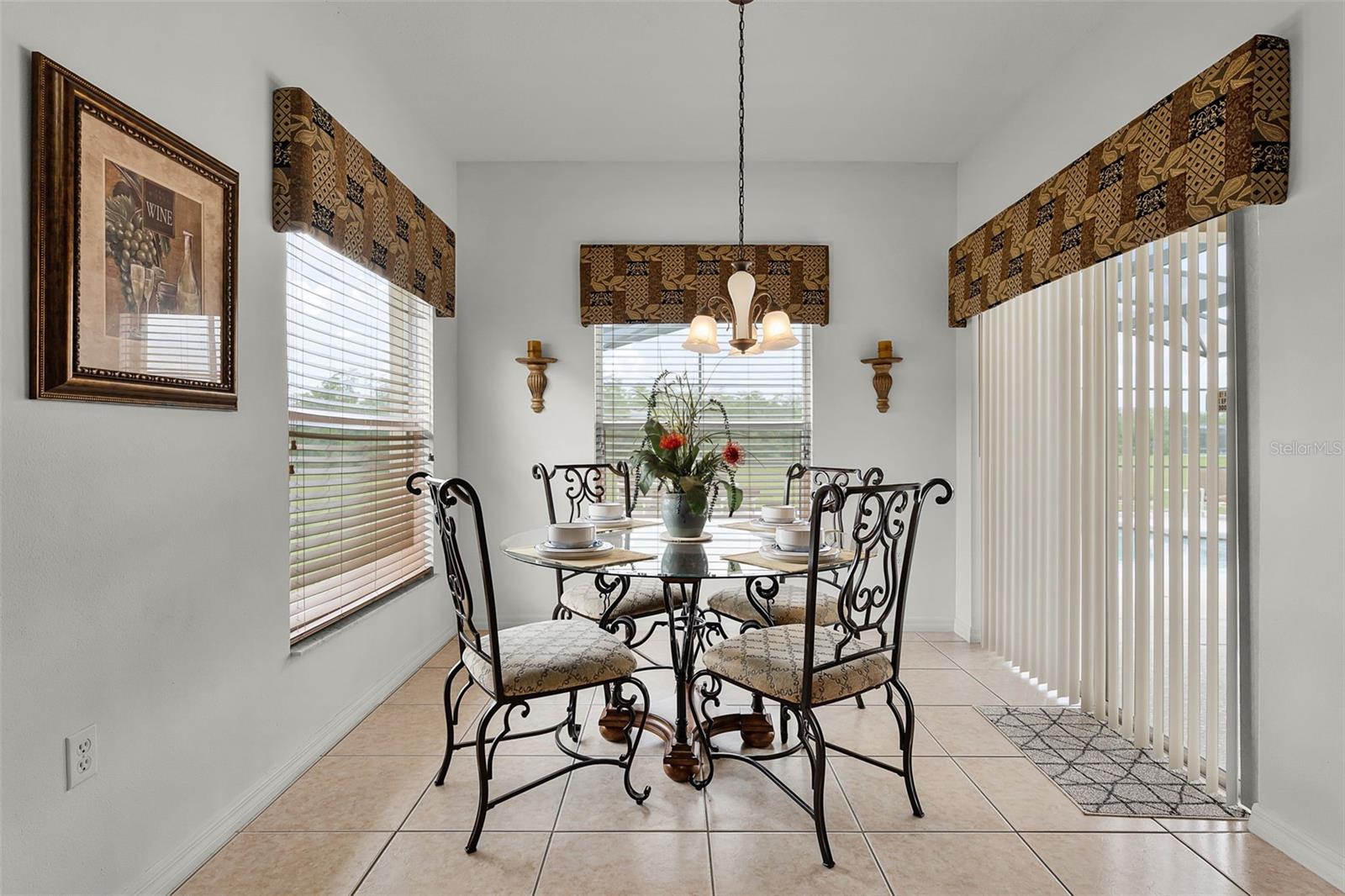 Image 12 of 50 For 918 Highgate Park Boulevard