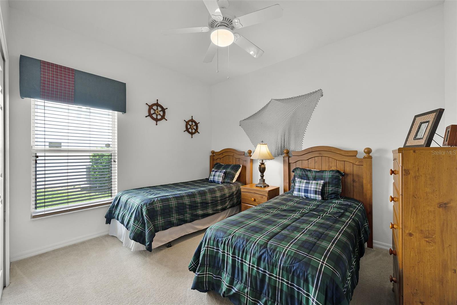 Image 17 of 50 For 918 Highgate Park Boulevard