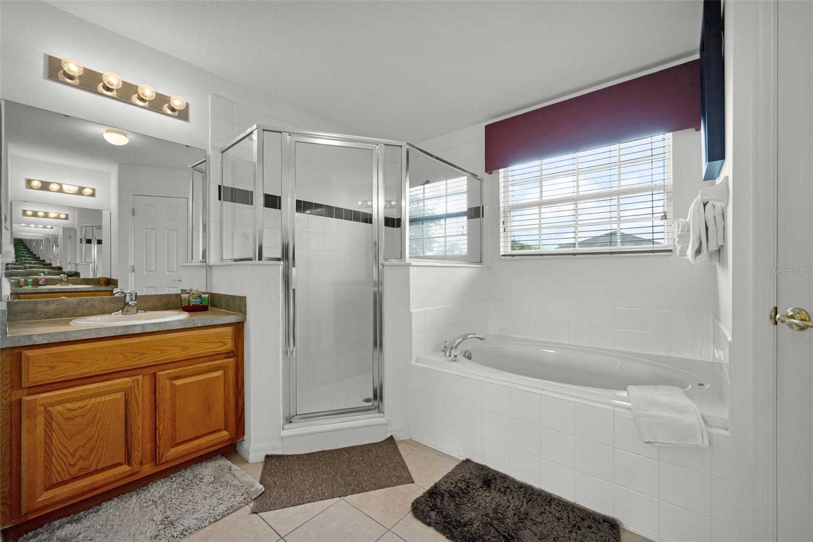 Image 23 of 50 For 918 Highgate Park Boulevard
