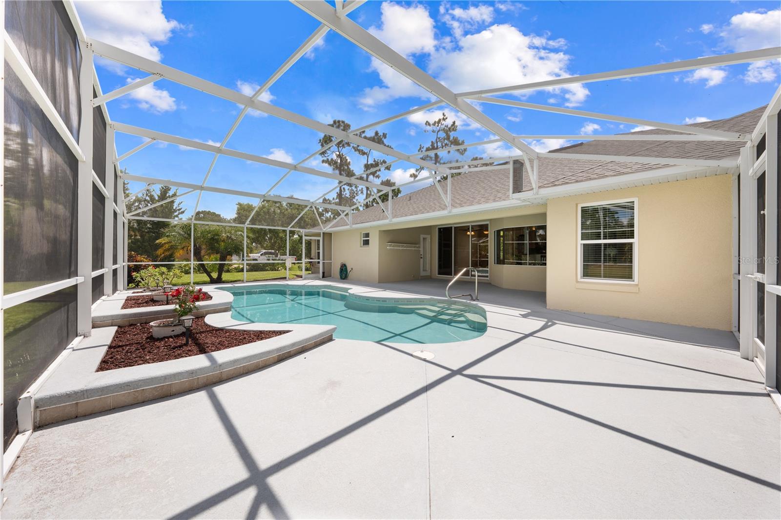 Image 37 of 49 For 6985 Ranchero Court