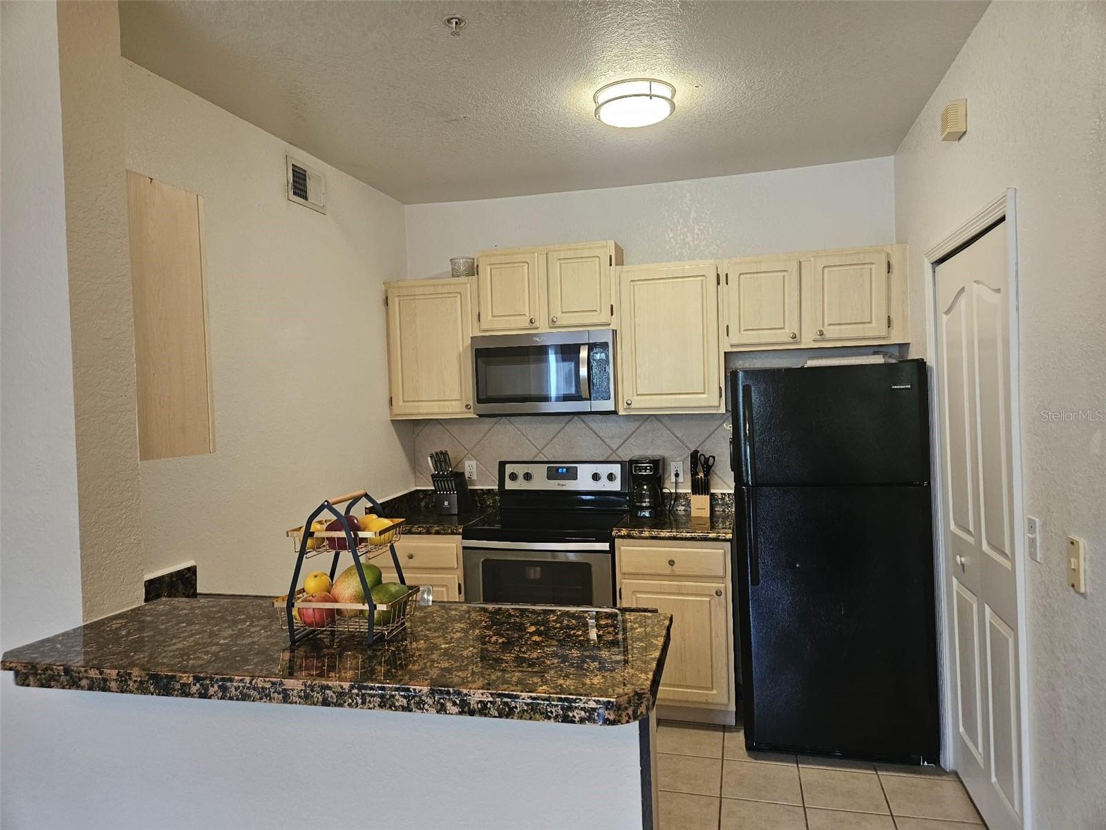 Image 7 of 15 For 8929 Legacy Court 308