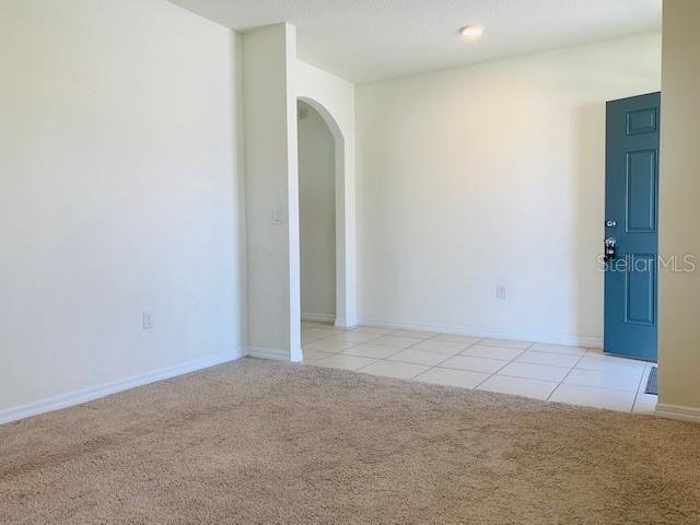 Image 4 of 47 For 471 Aberdeen Drive