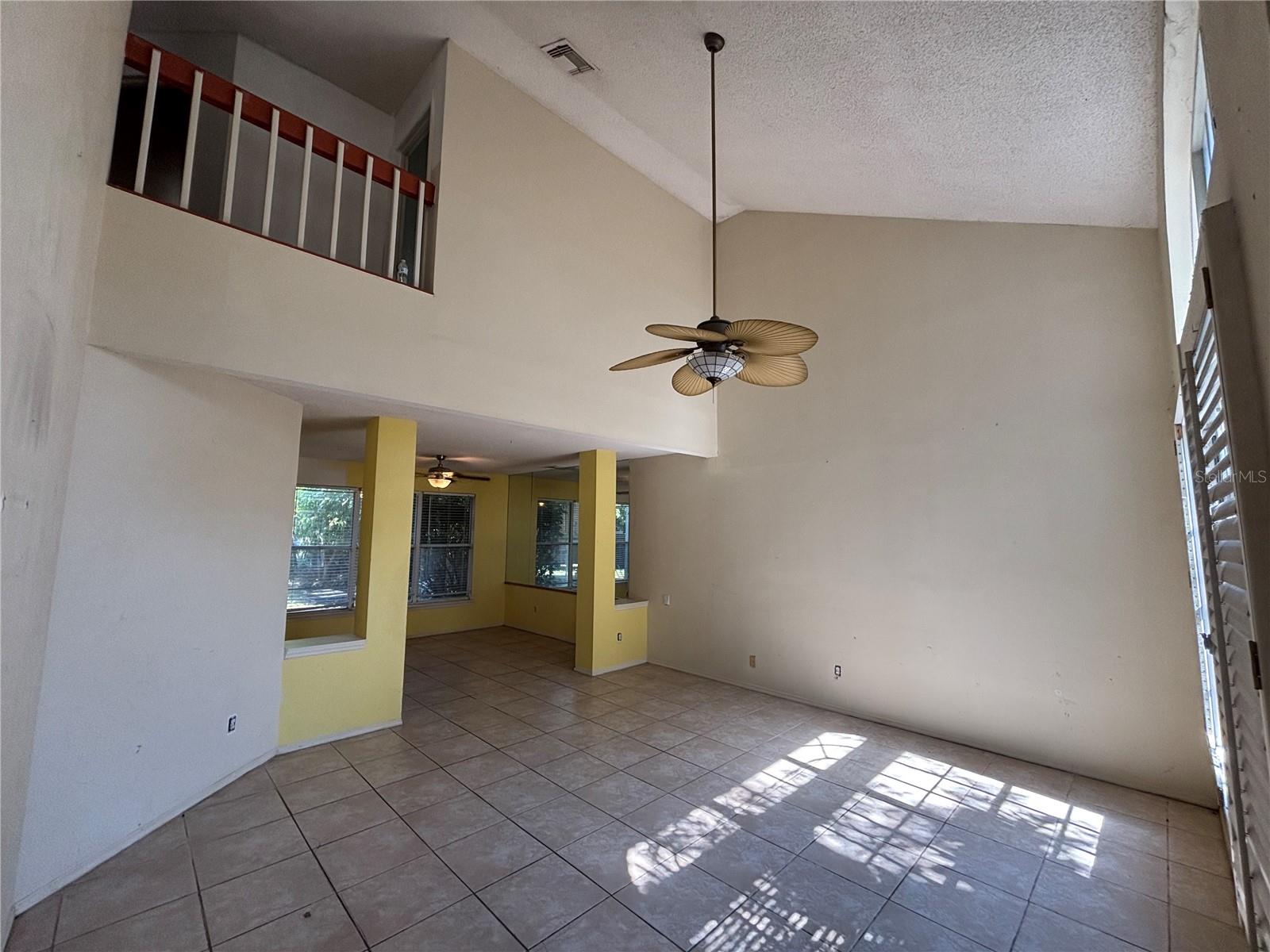 Image 3 of 27 For 2706 Gretagreen Court