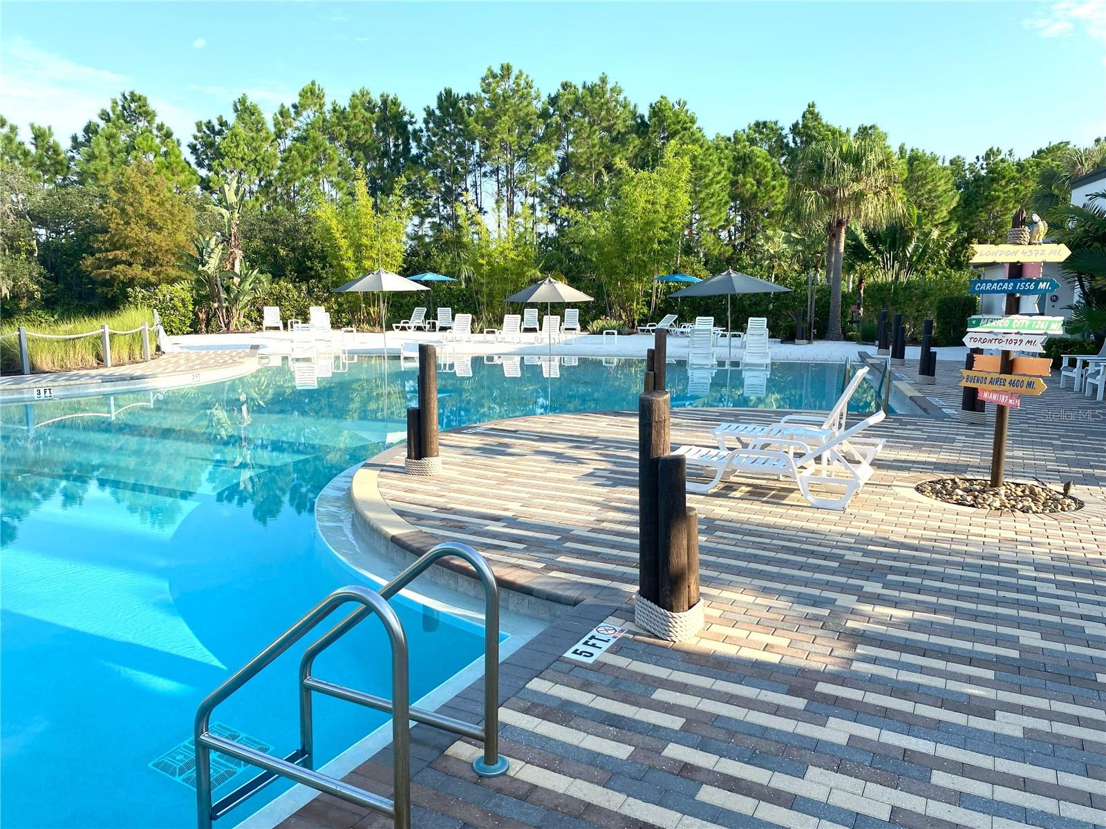 Image 27 of 44 For 244 Captiva Drive