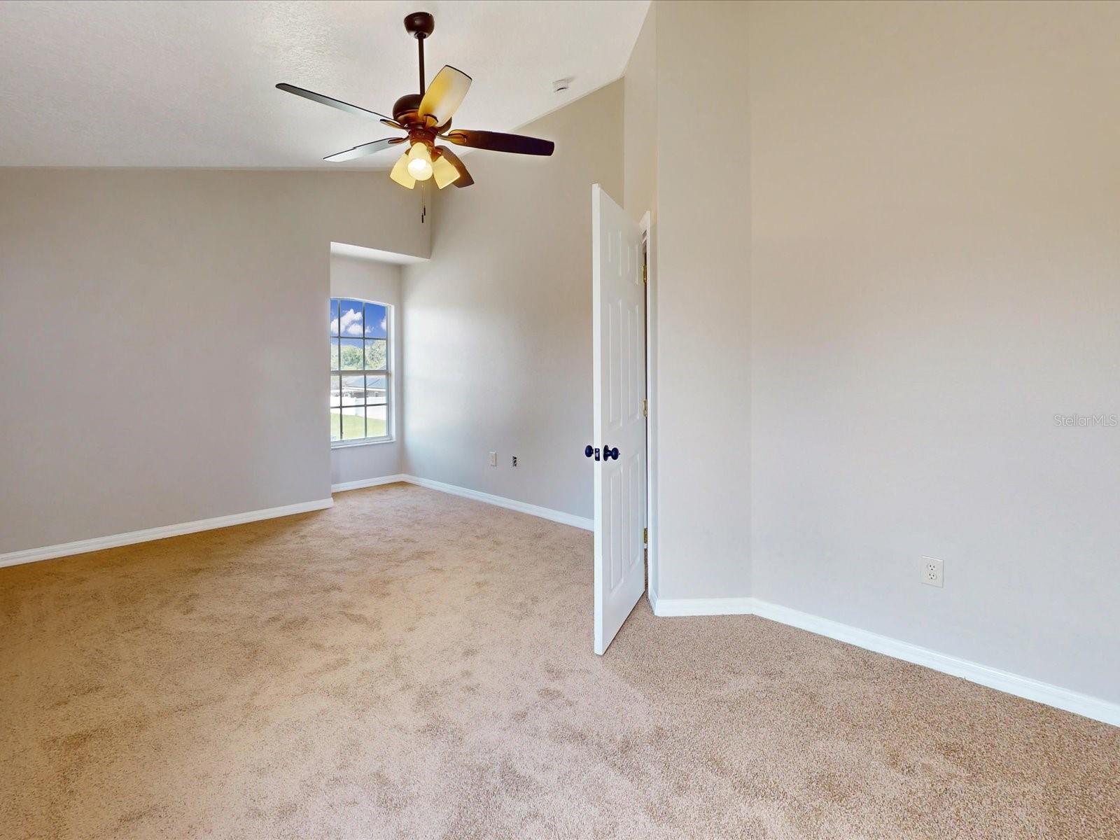 Image 17 of 34 For 1814 Farris Court